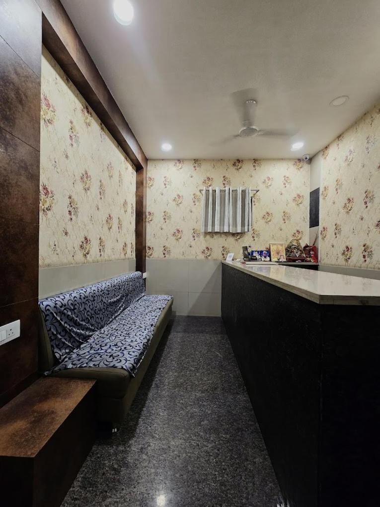 Hotel ARRAJ, Raipur
