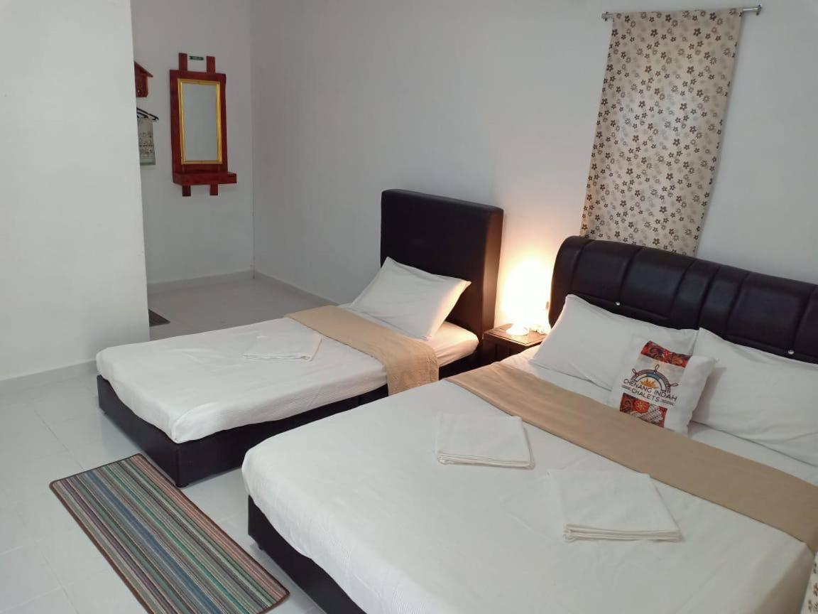 Chenang Indah Chalets