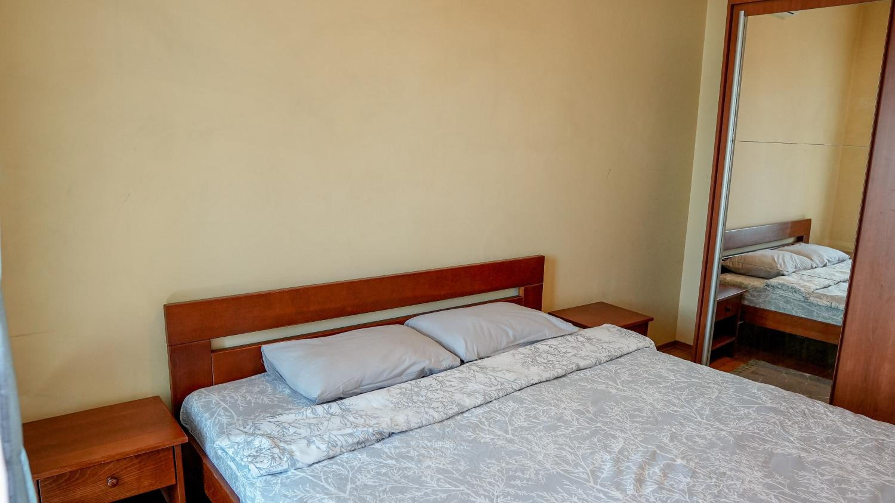 Modern Apartment in City Center view 4