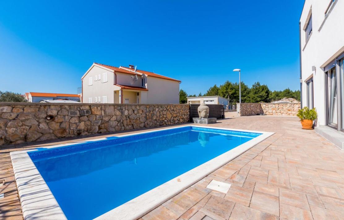 Villa Tara
