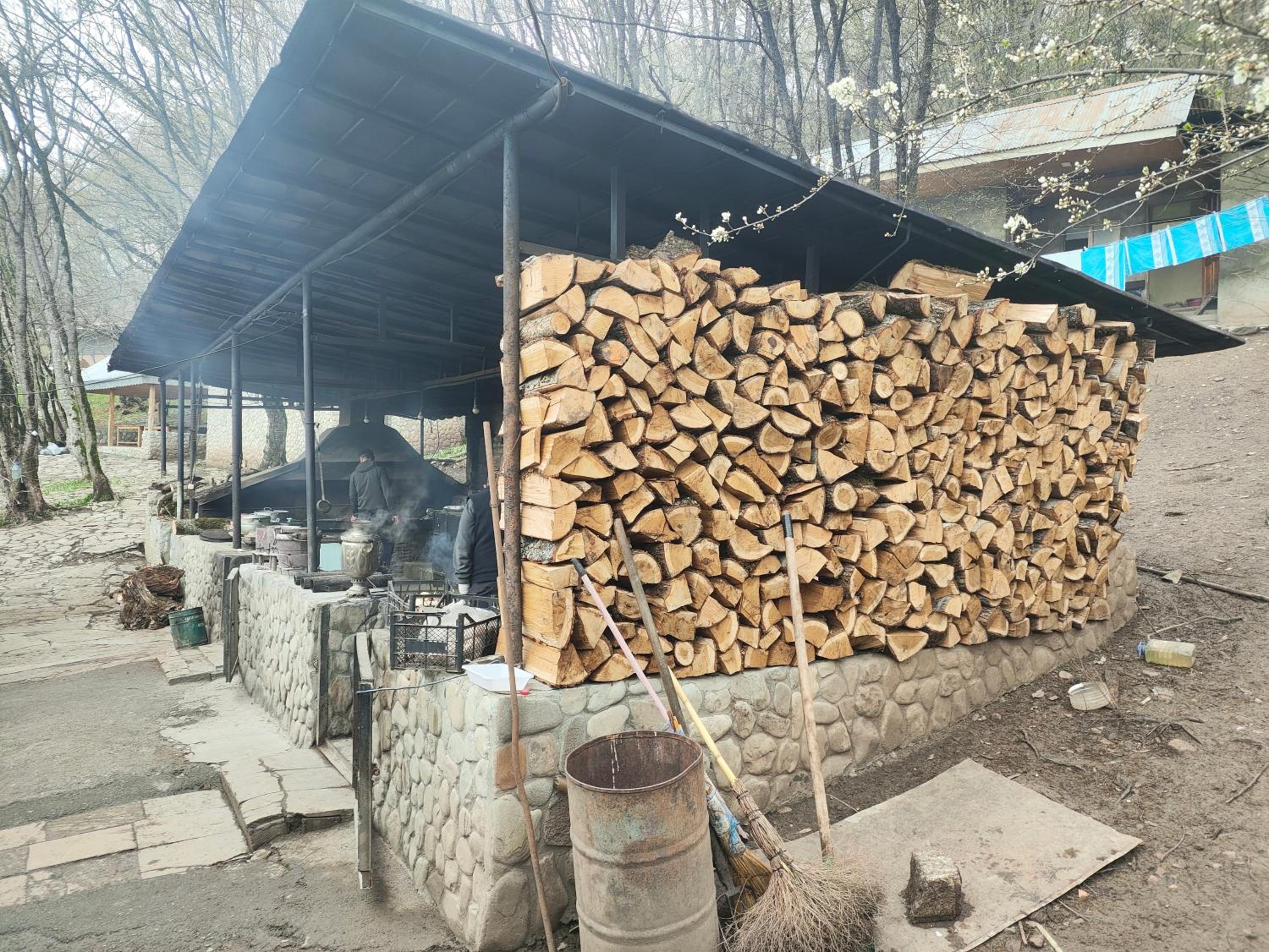 Basqal Village Cottages & Restaurant