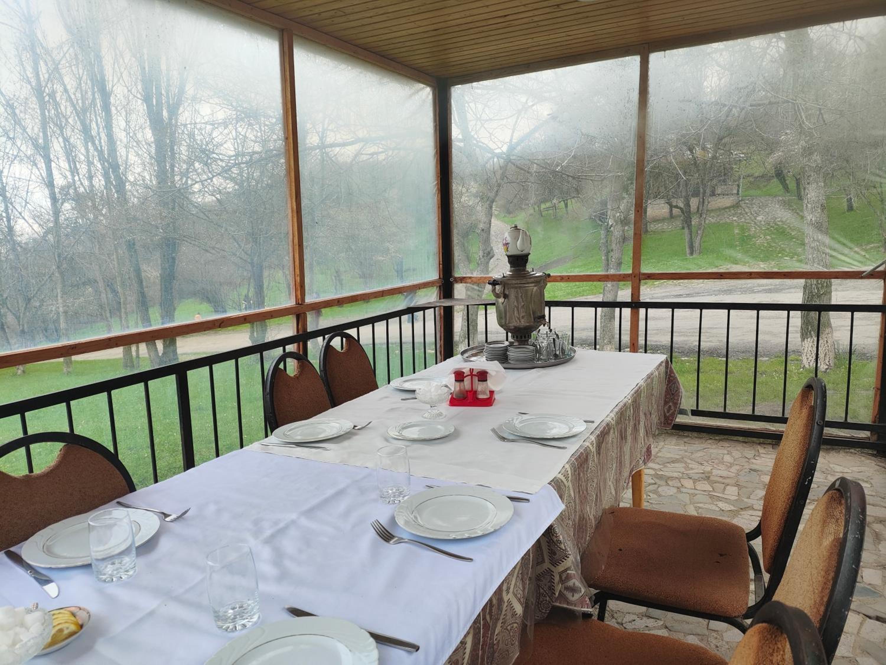 Basqal Village Cottages & Restaurant