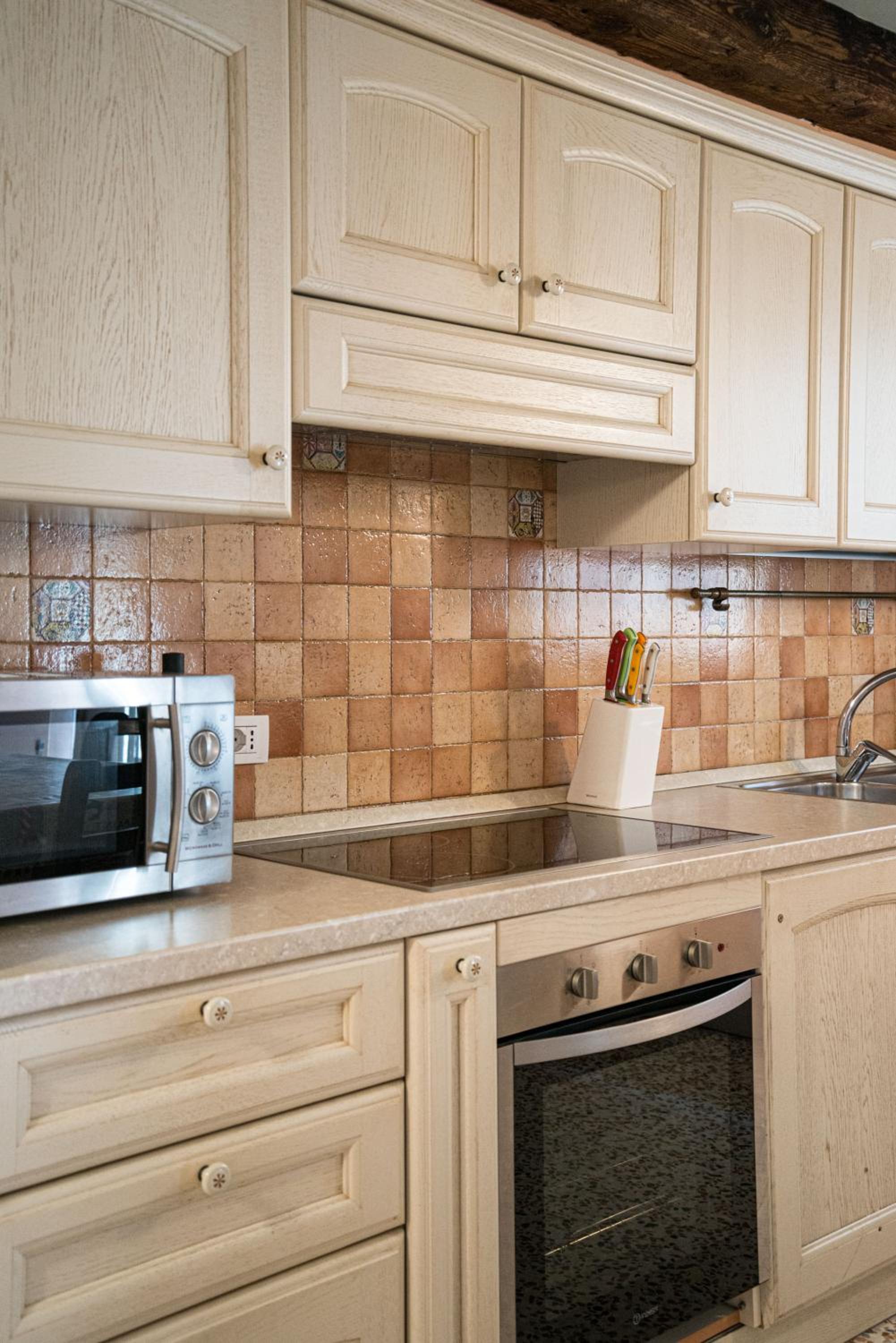 Lovely flat with canal view near Rialto Bridge
