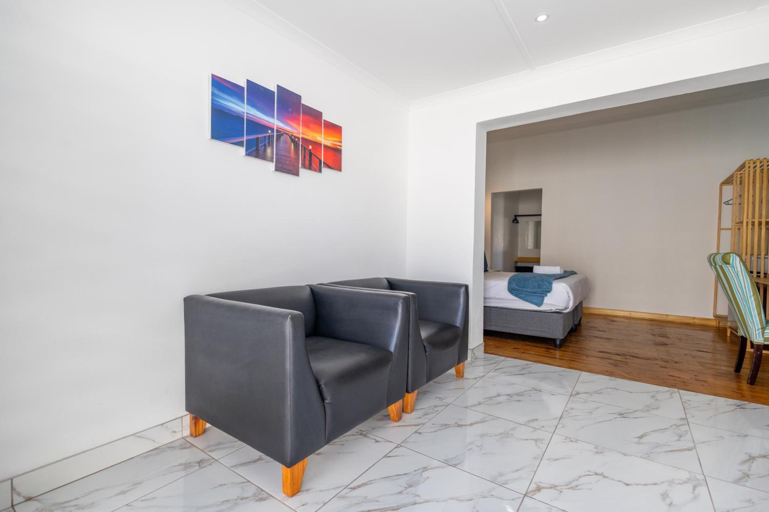 Zuri Place