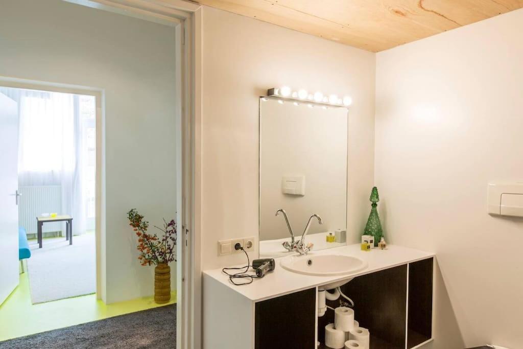 Westerpark Loft, private studio