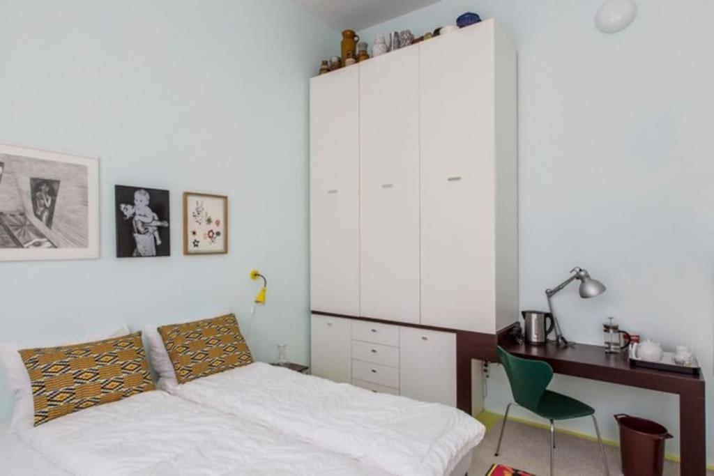 Westerpark Loft, private studio