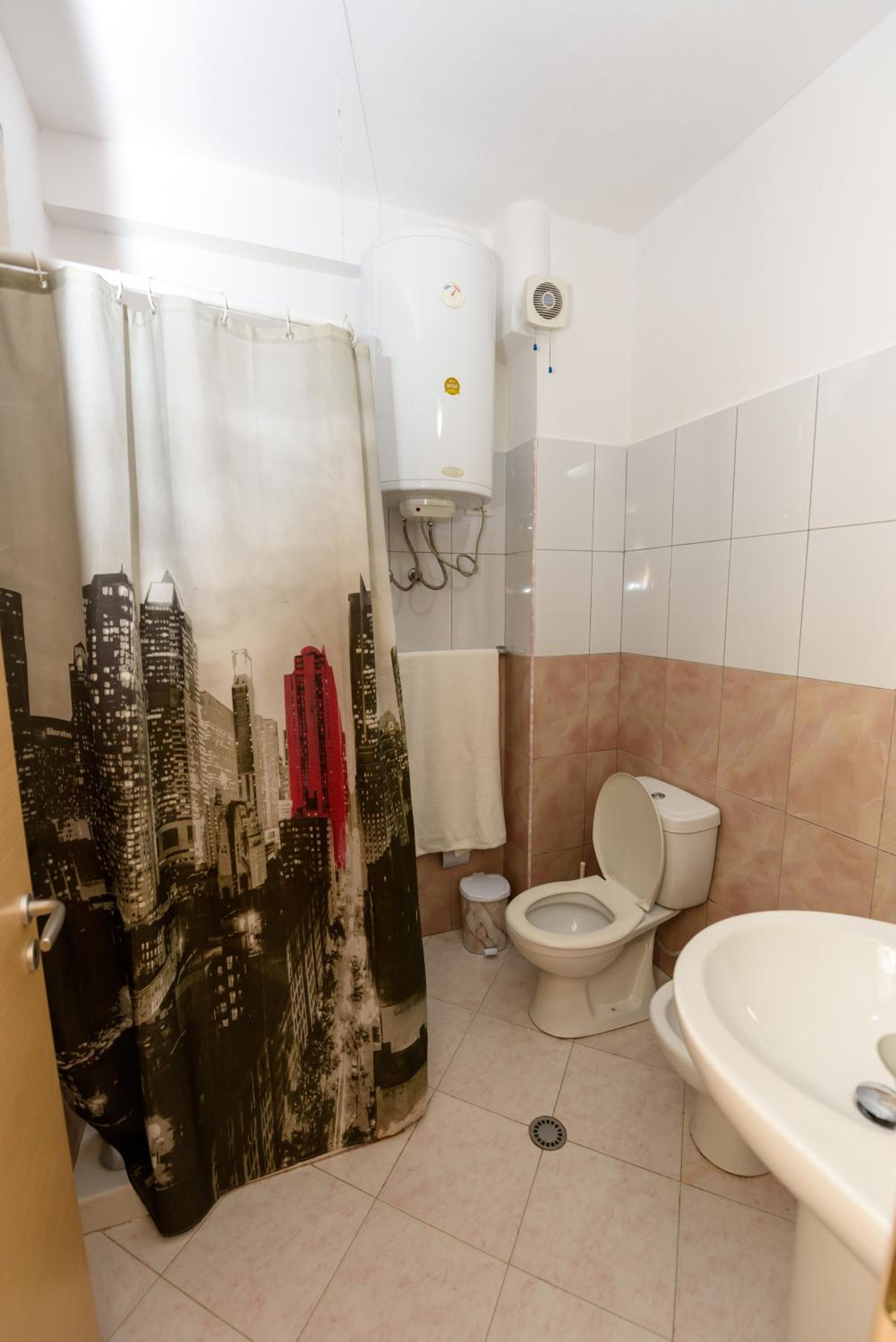 Ajla Family Home
