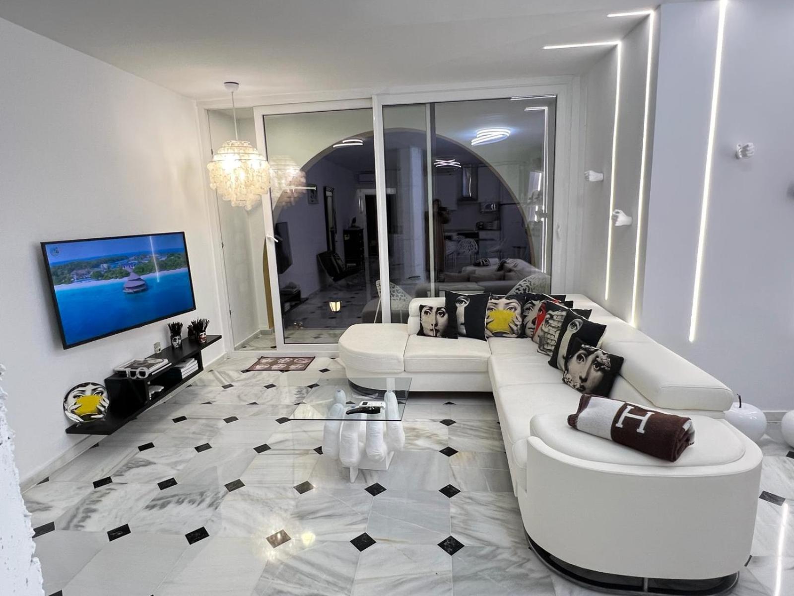 FASCINANTE Hogar en Cabo Pino en MARBELLA