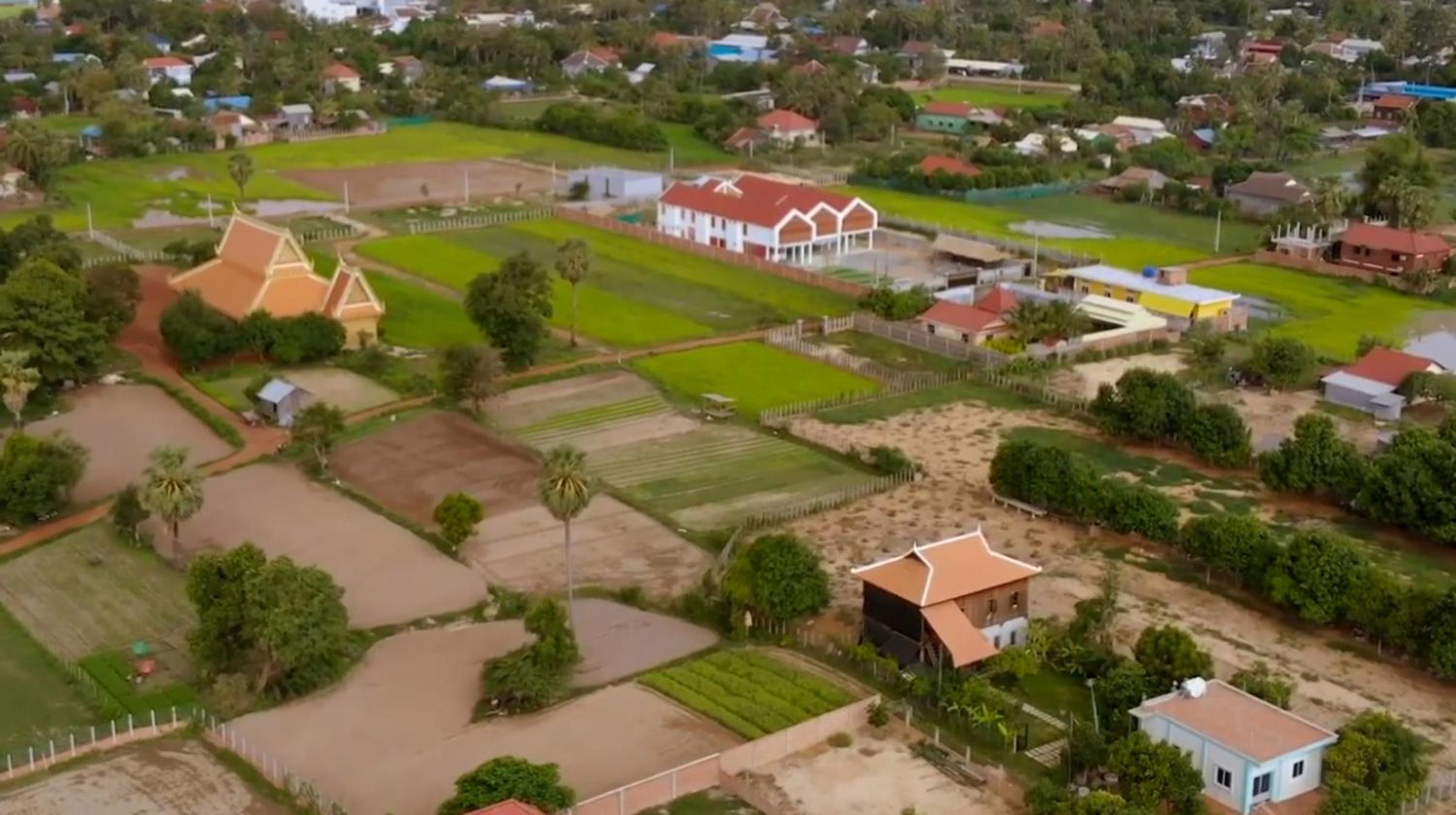 Authentic Wooden Home, Countryside, 10mins Centre! Wat Chreav Homestay