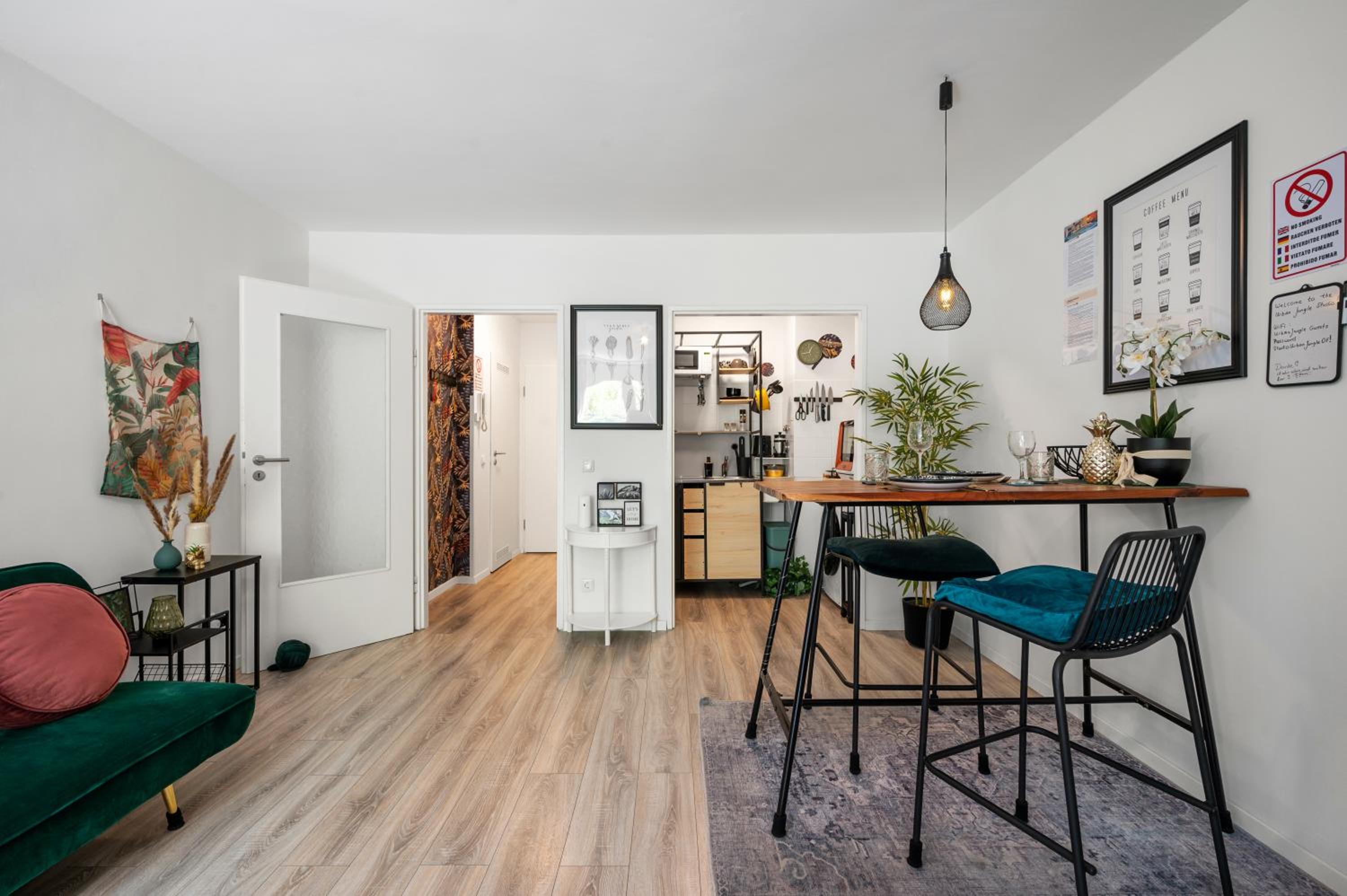 Offenbach Vacations - Urban Jungle Studio Apartment - Property Image 9
