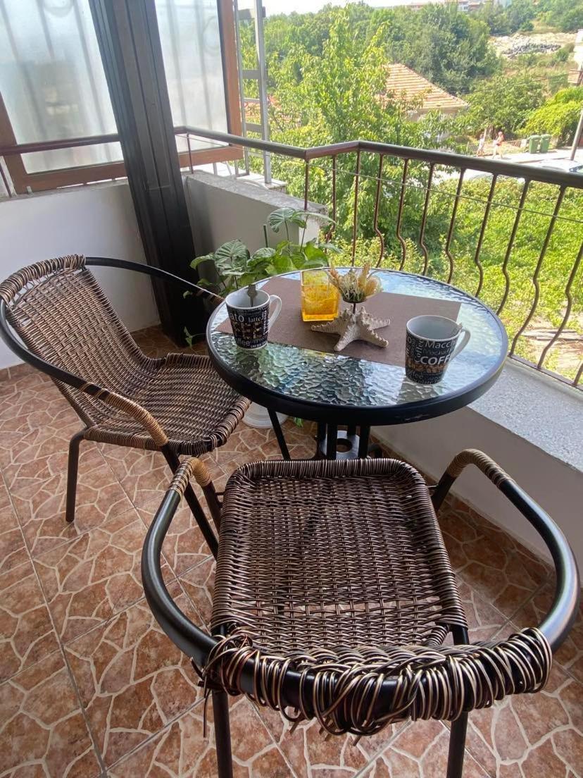 Apartments Yana