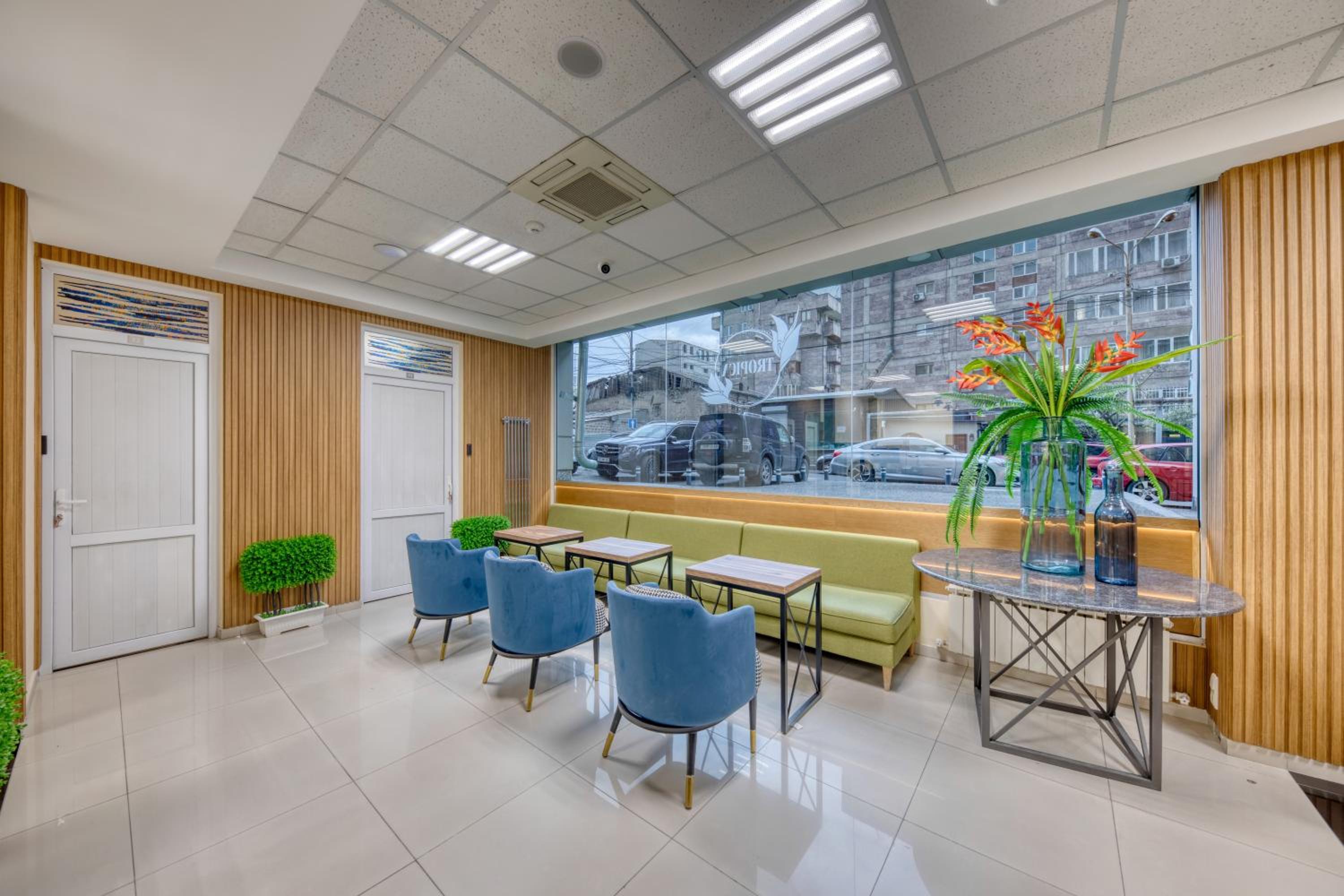 Tropica Inn Hostel