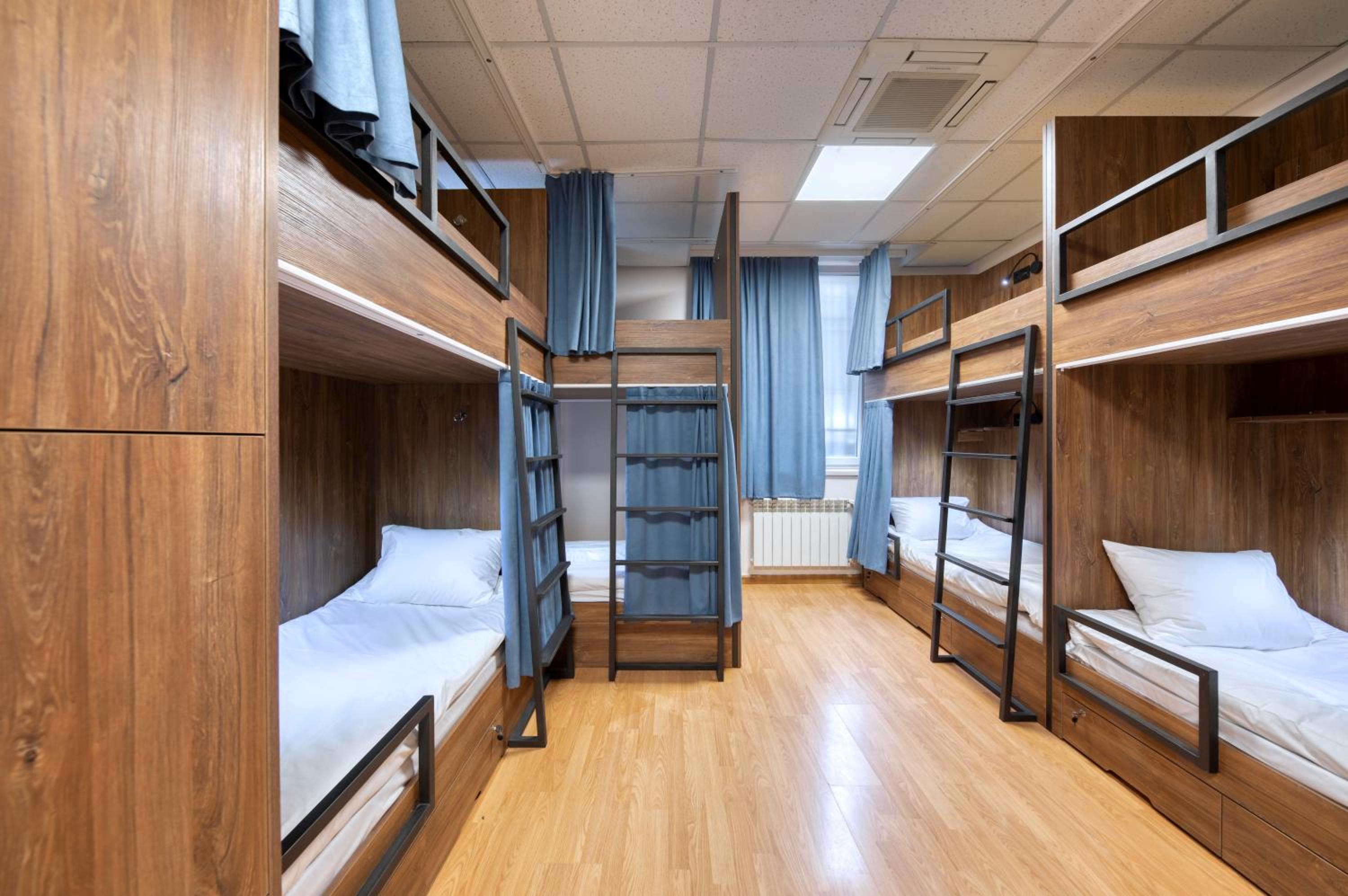Tropica Inn Hostel