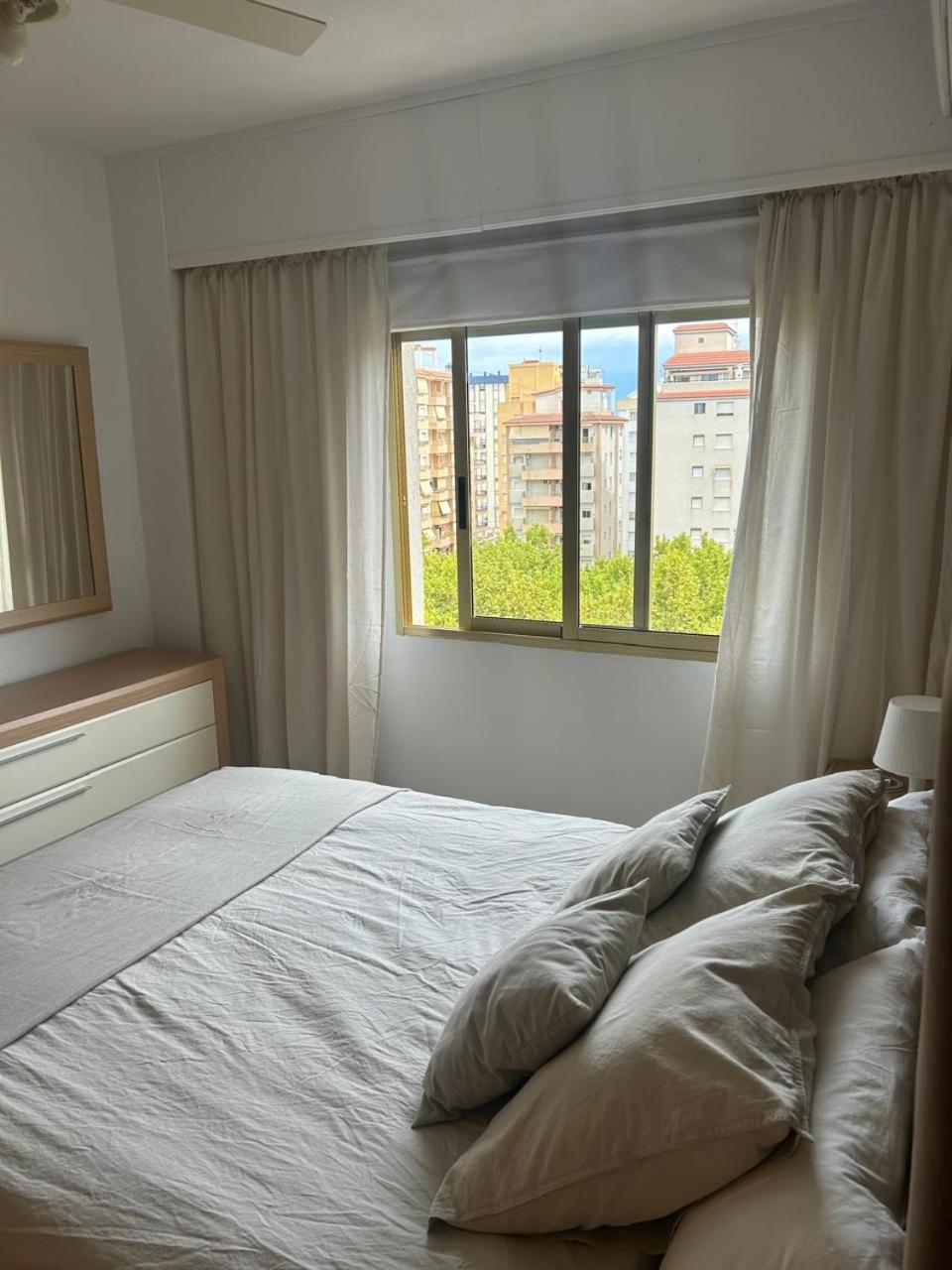 BONITO APARTAMENTO EN PLAYA DE GANDIA