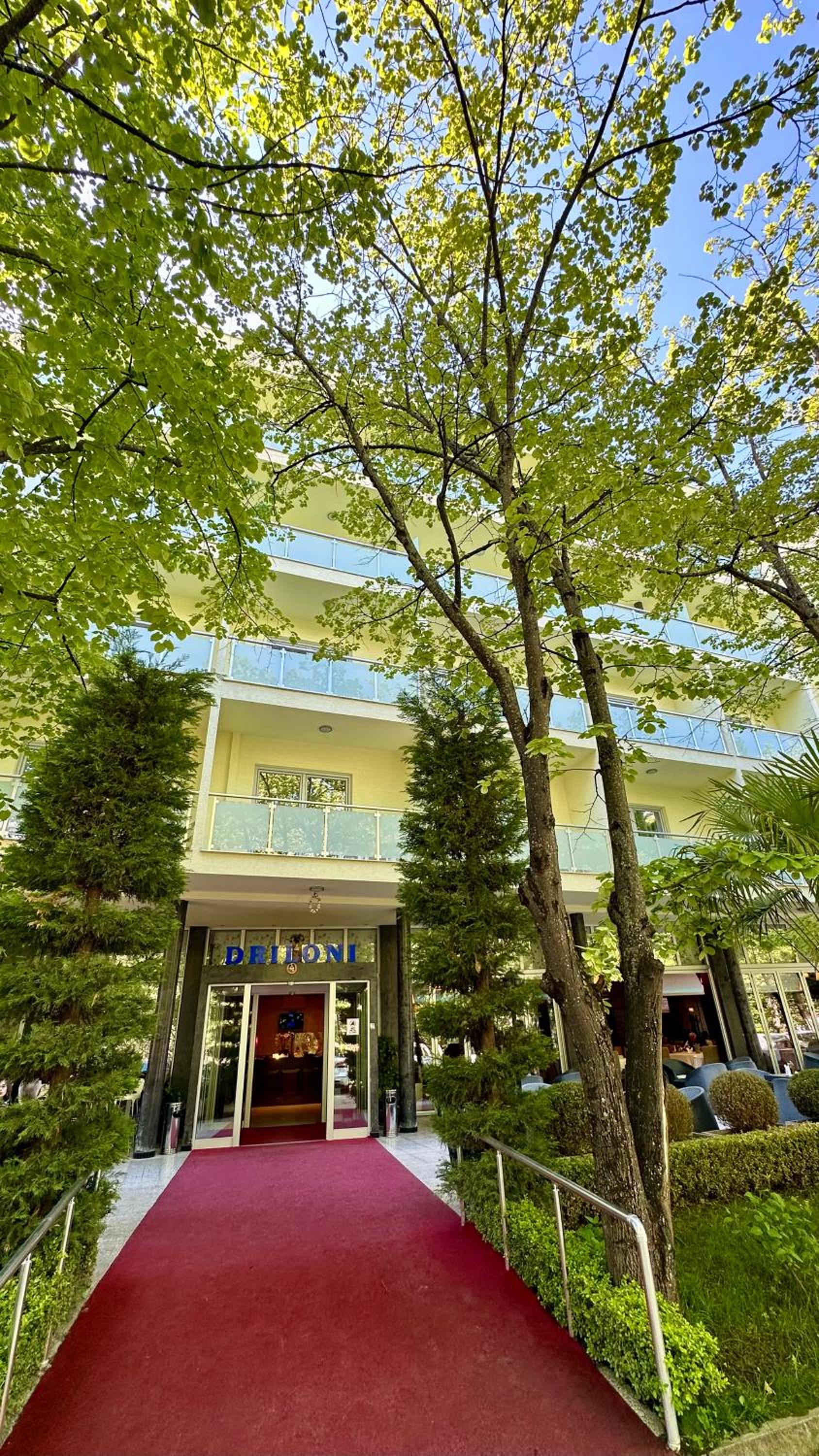 Hotel Driloni - Image 1