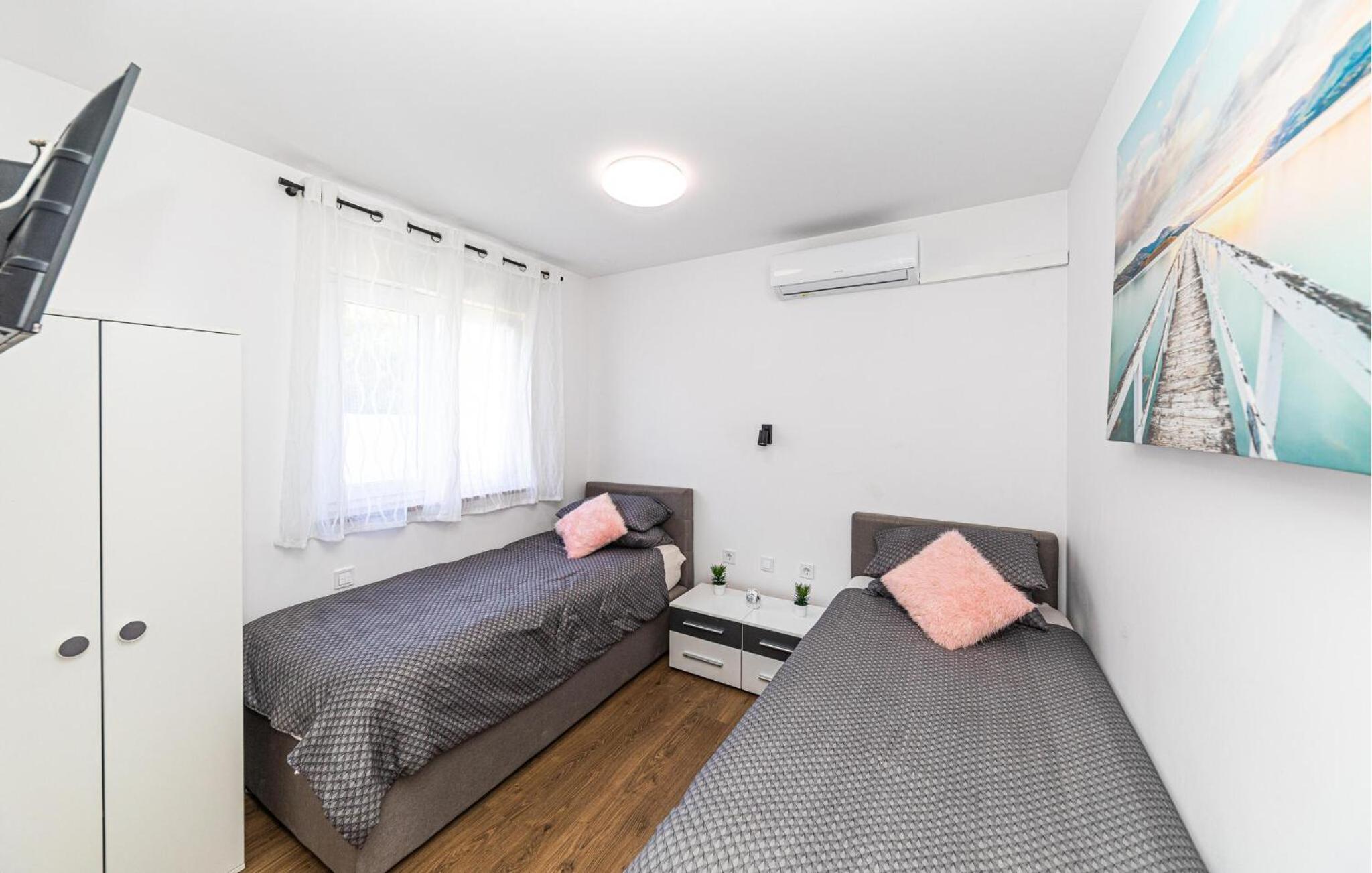 Stunning Home In Kastel Novi