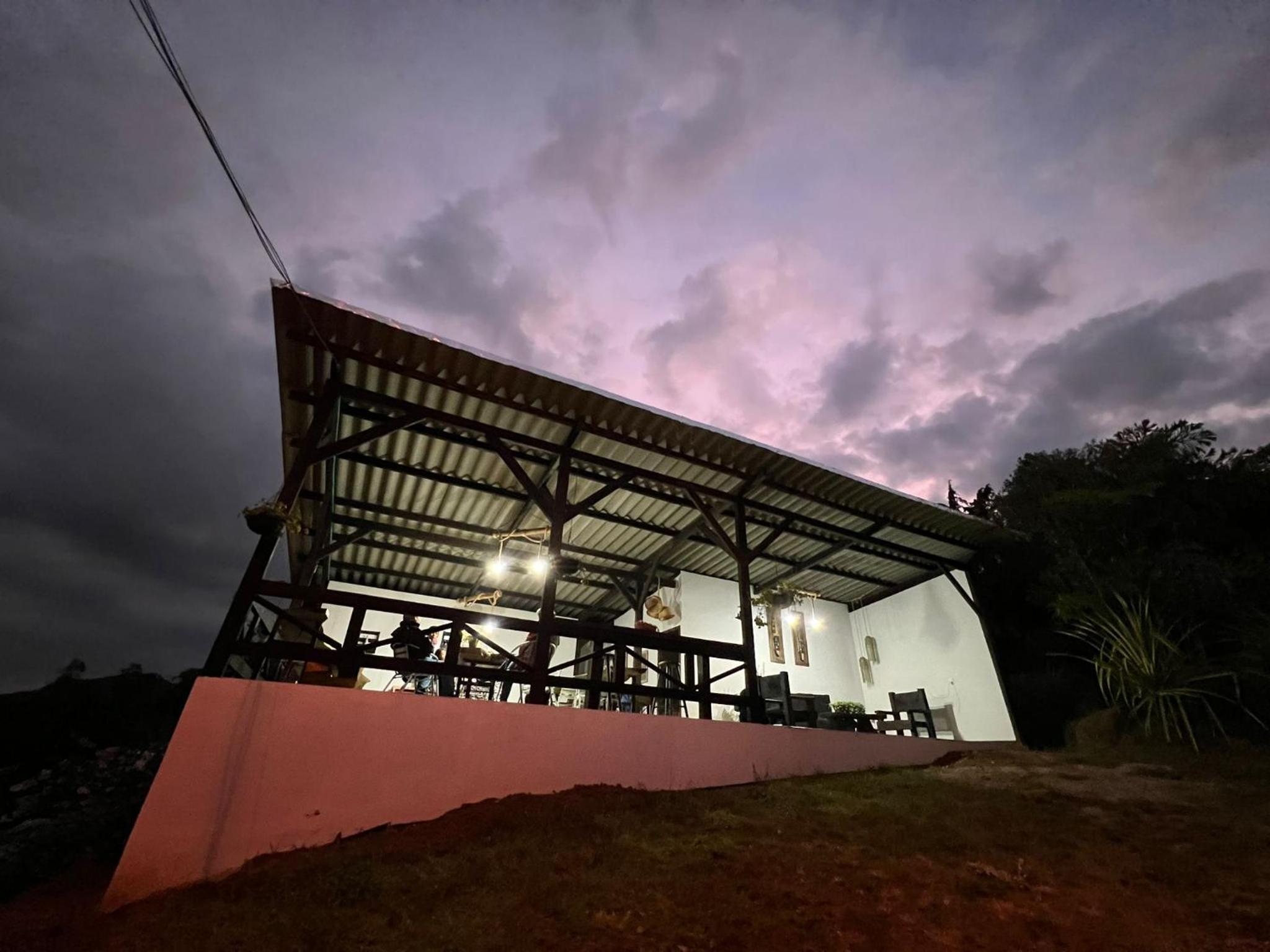 Hostal Restaurante Checha Dapa