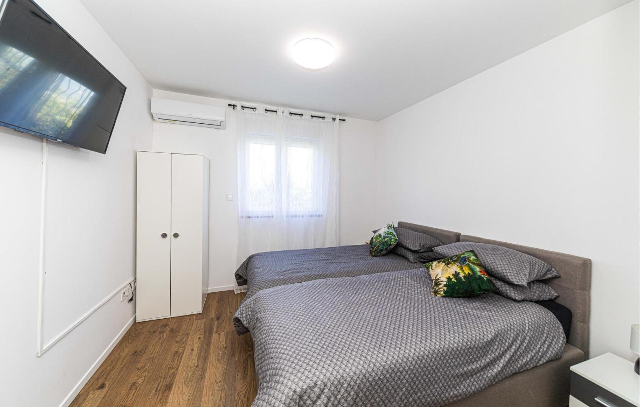 Stunning Home In Kastel Novi