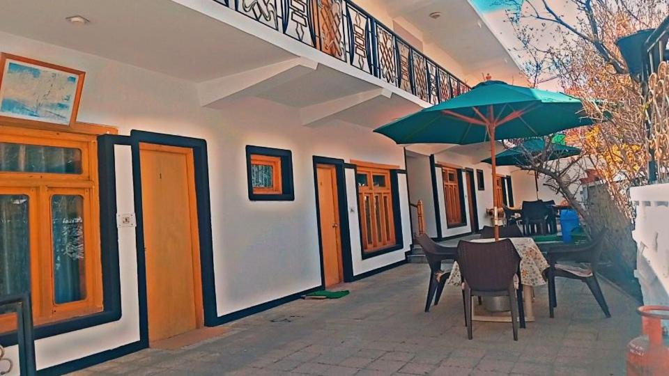 Travellers House by Fayaz view 5