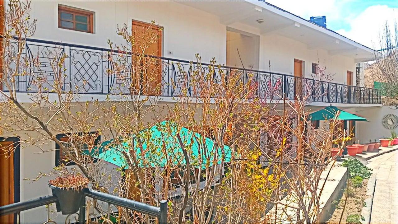 Photo 13