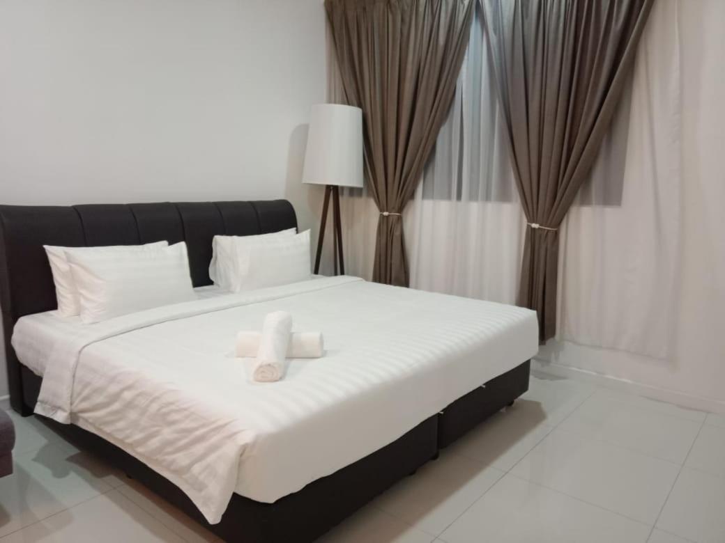 Chamber suite kl by Fahim