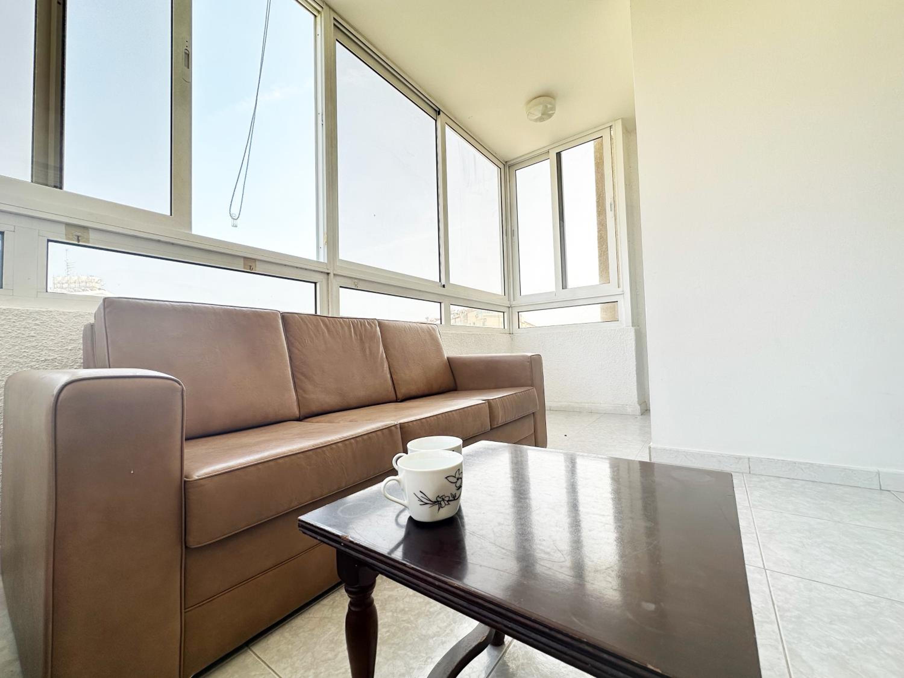 Serenity Sunrise Holiday Apt - Larnaca