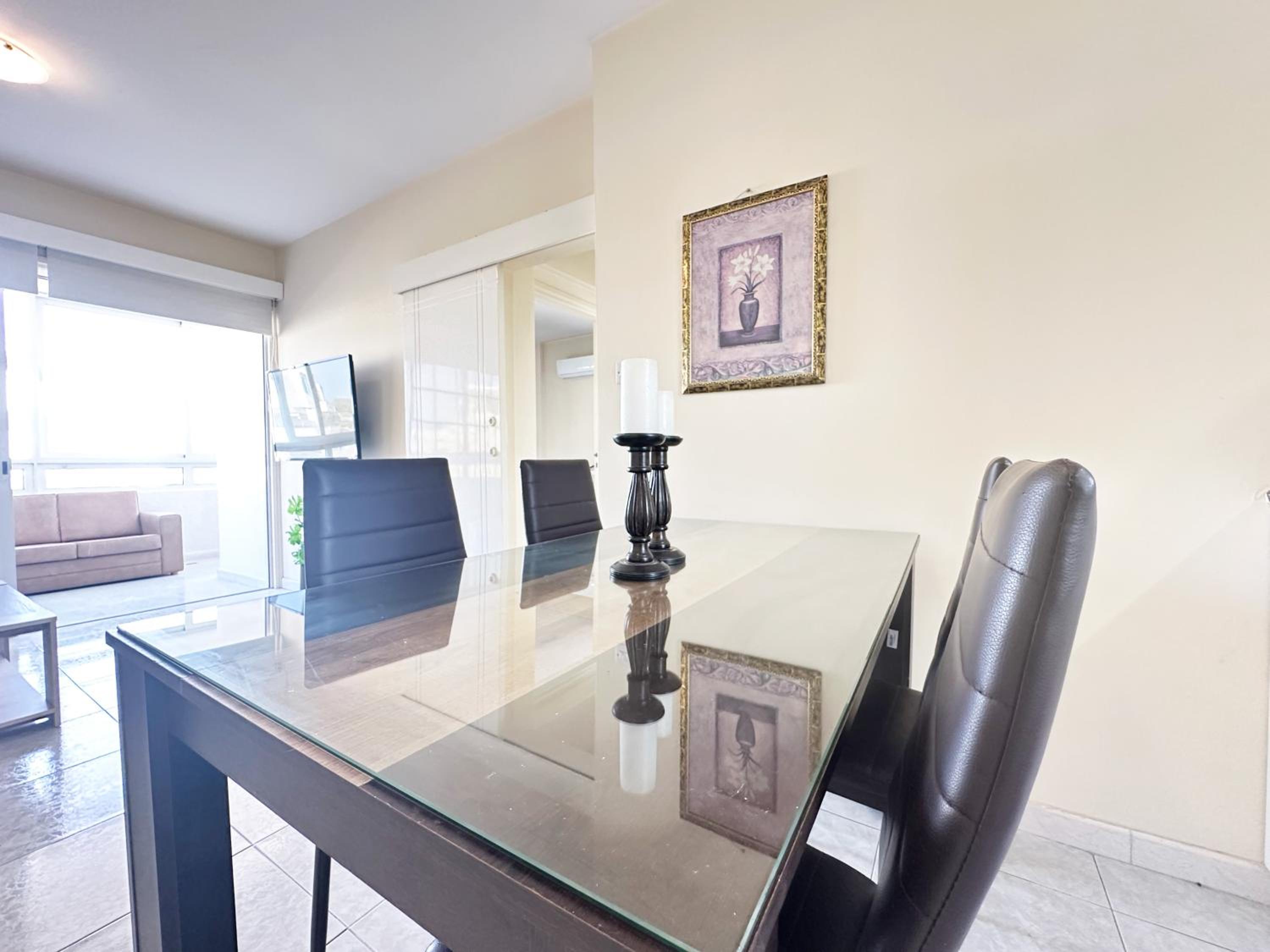 Serenity Sunrise Holiday Apt - Larnaca