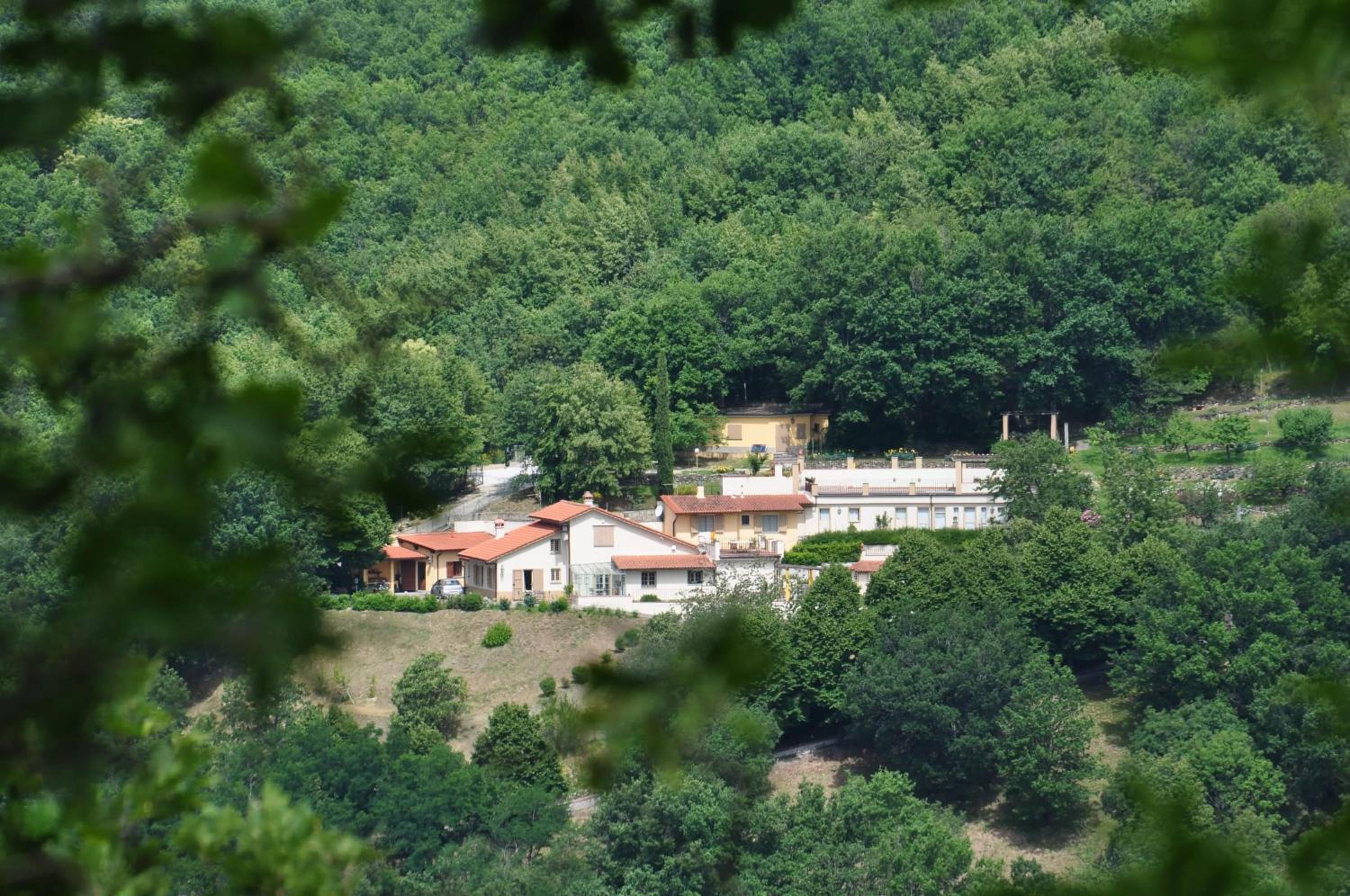 Cosy House in Gattaia with Shared Pool