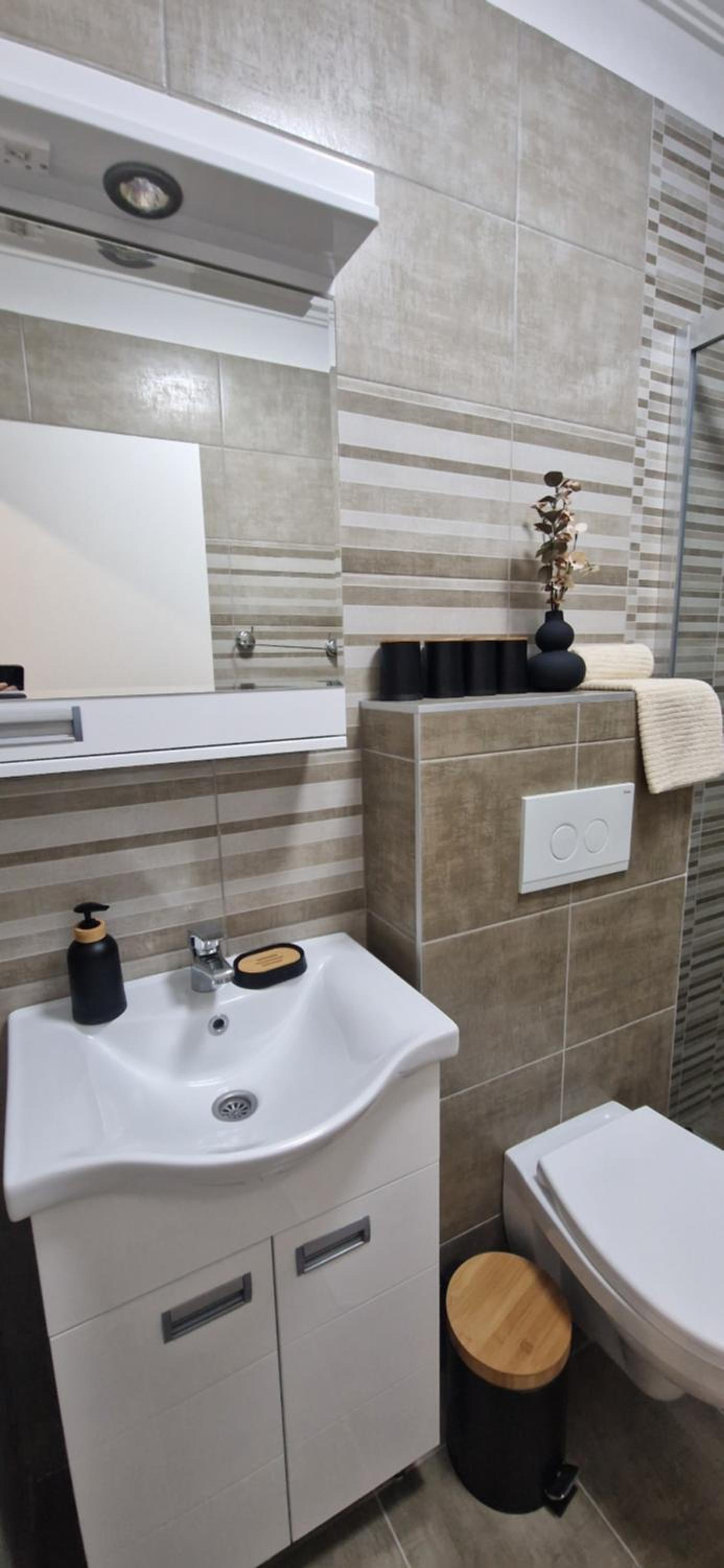 Apartmani Djuric Grey