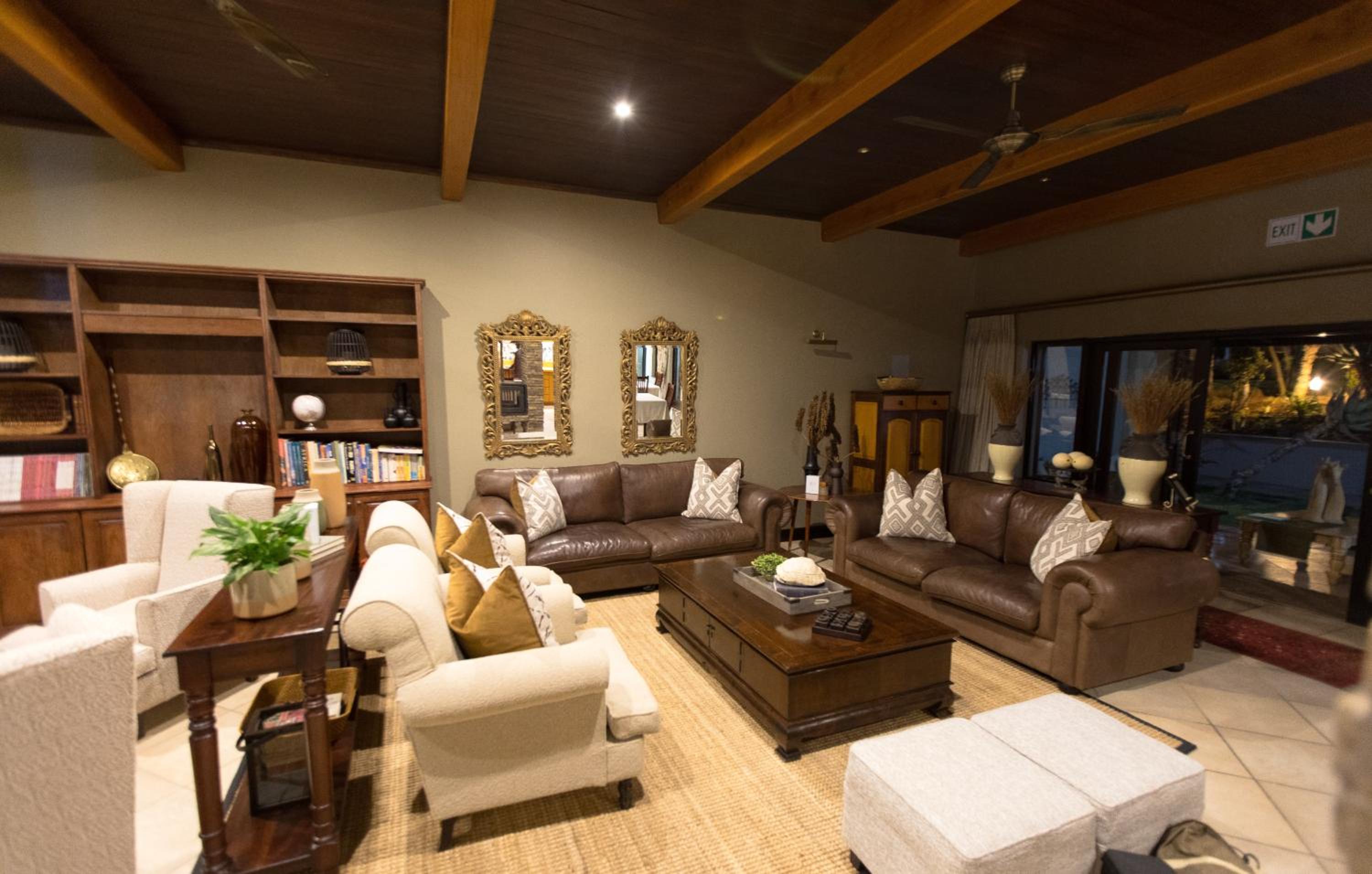 Swartberg Private Game Lodge