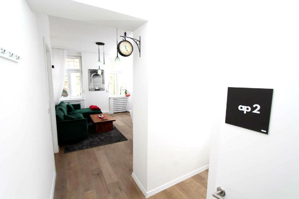 Old Town Luxe Living