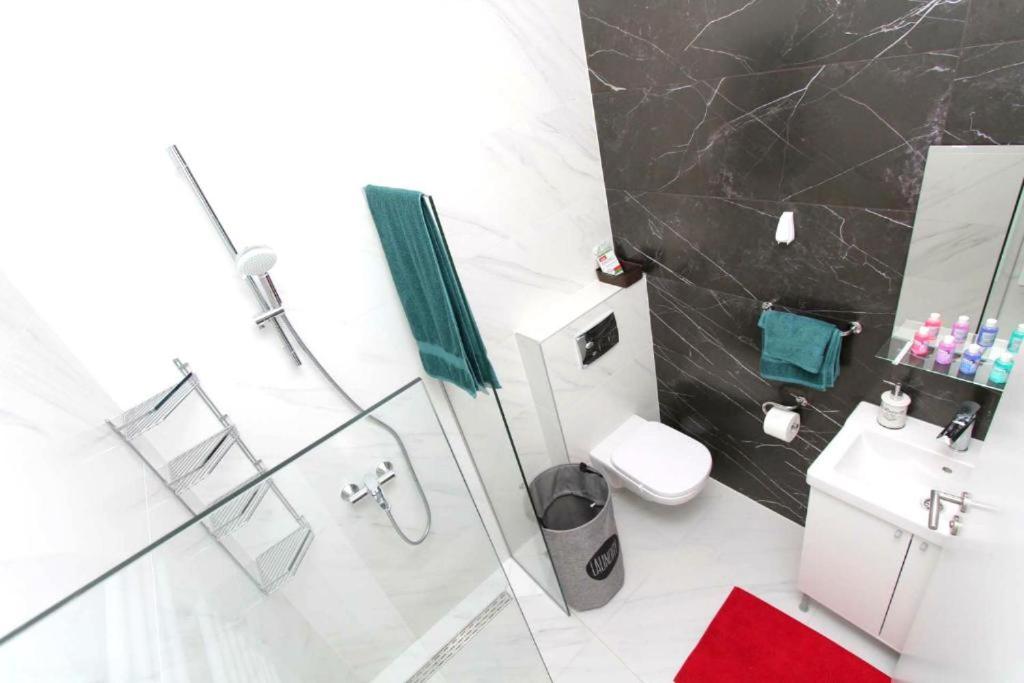 Old Town Luxe Living
