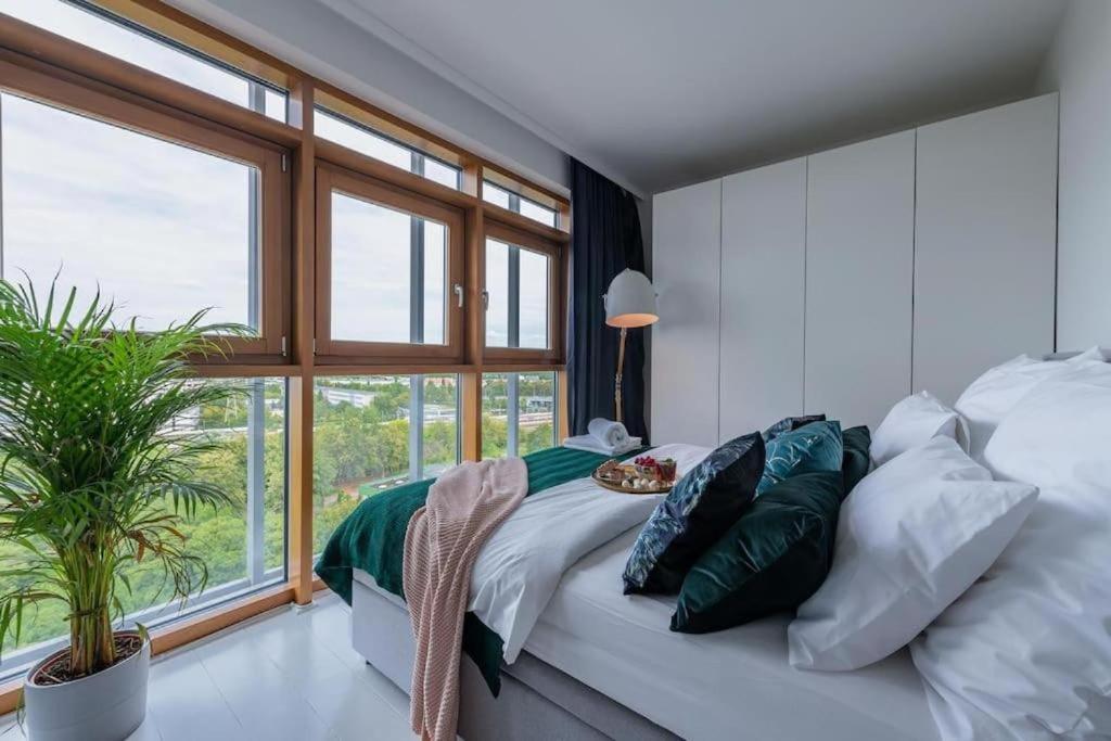 Urban Chic - City Center - Studio Apartment - Słominskiego