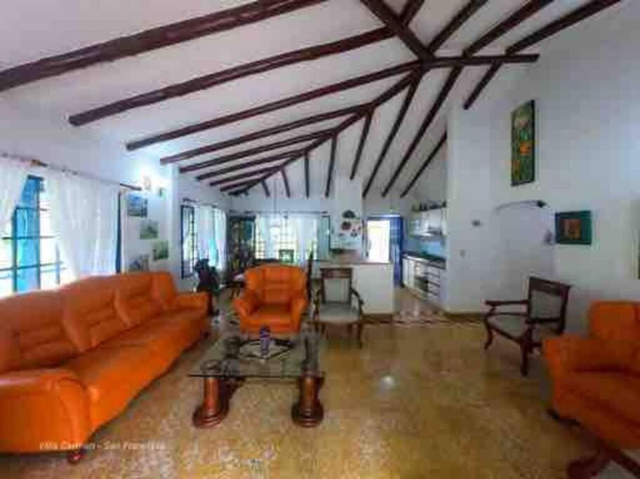 Villa del carmen: Un oasis de ensueño familiar