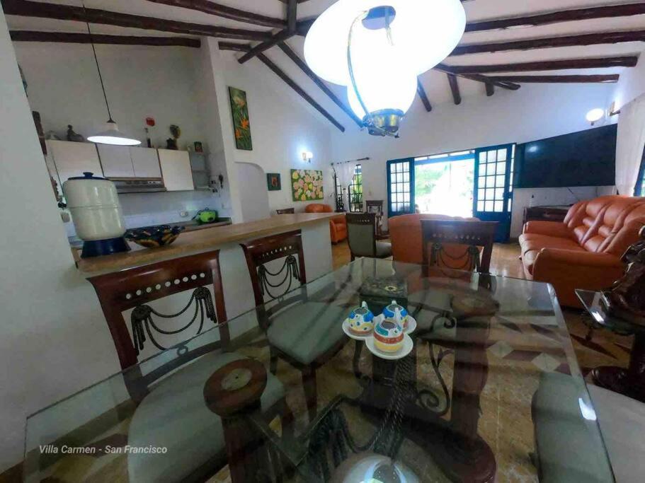 Villa del carmen: Un oasis de ensueño familiar