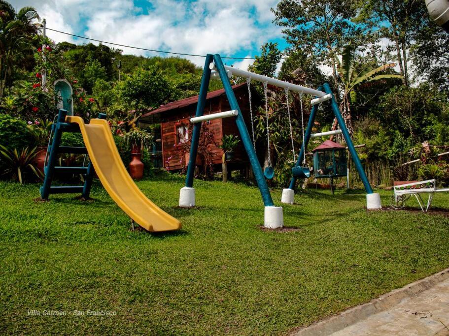 Villa del carmen: Un oasis de ensueño familiar