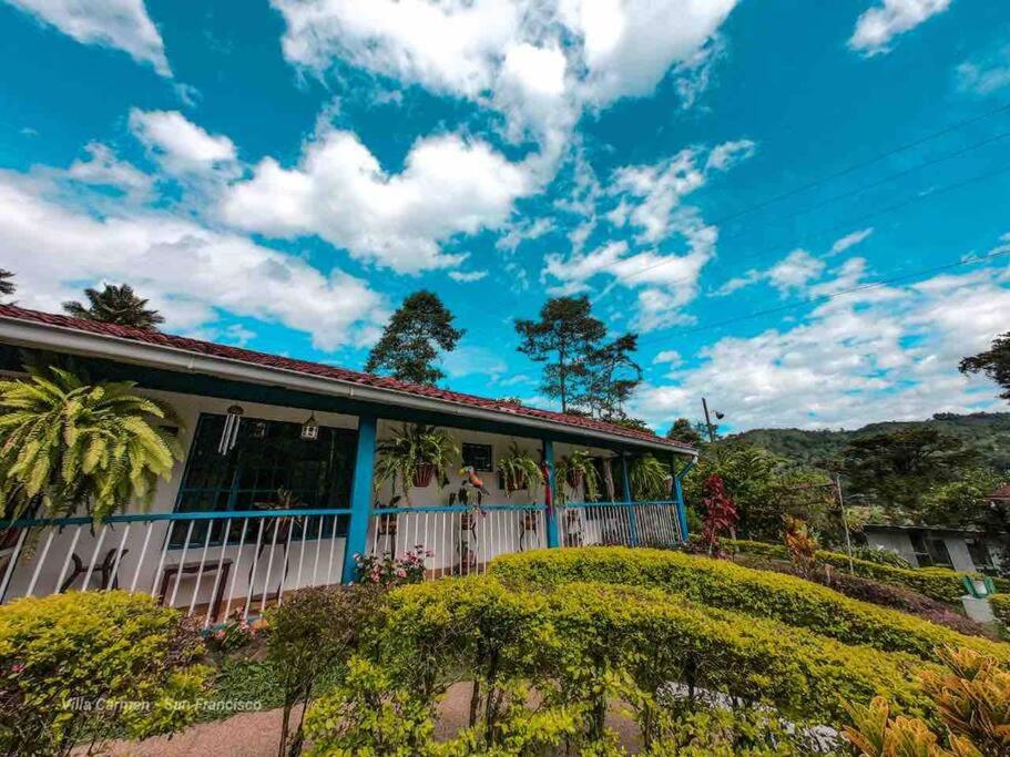 Villa del carmen: Un oasis de ensueño familiar