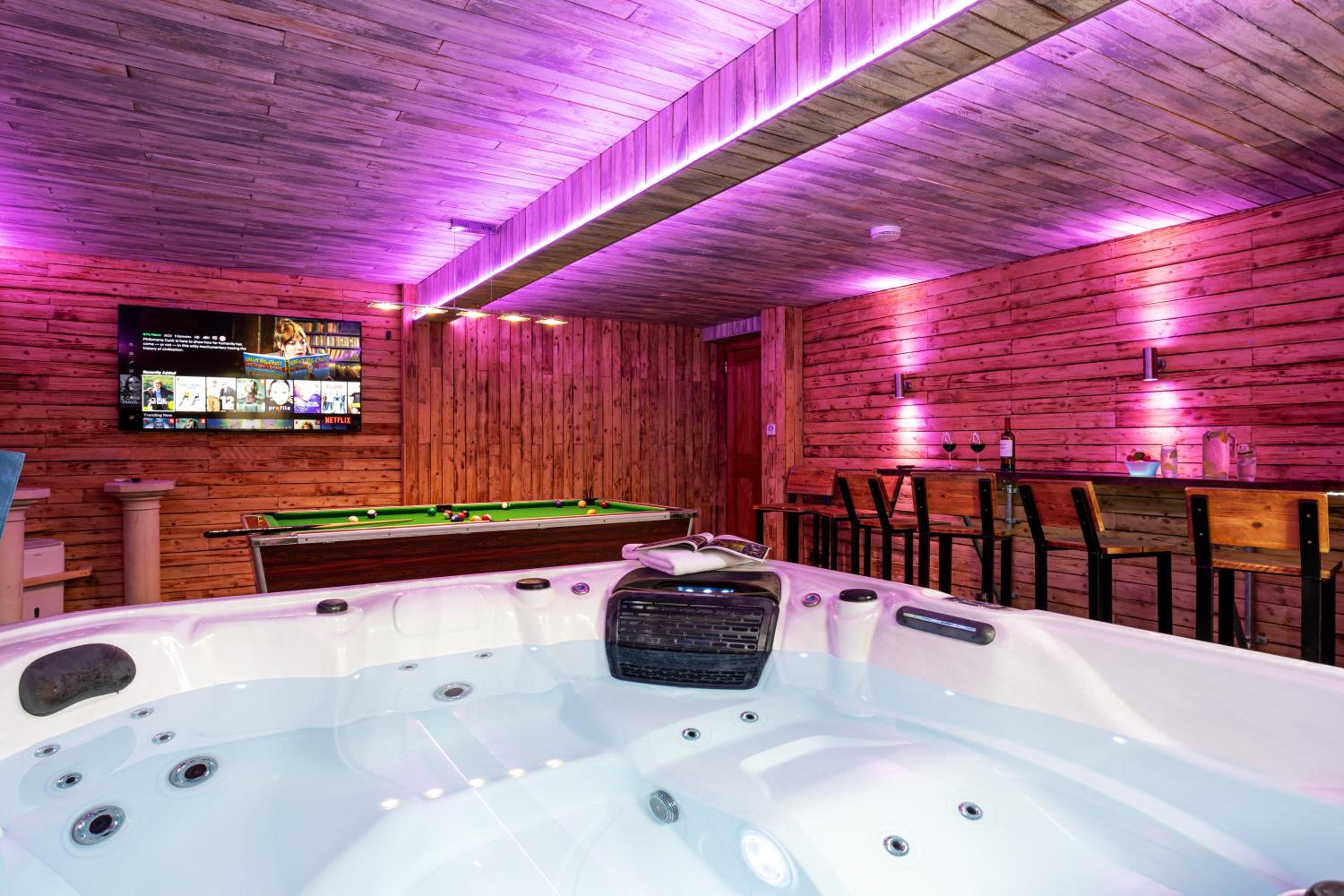 View From Within, Bowness - Dog Friendly Home with Hot Tub view 2