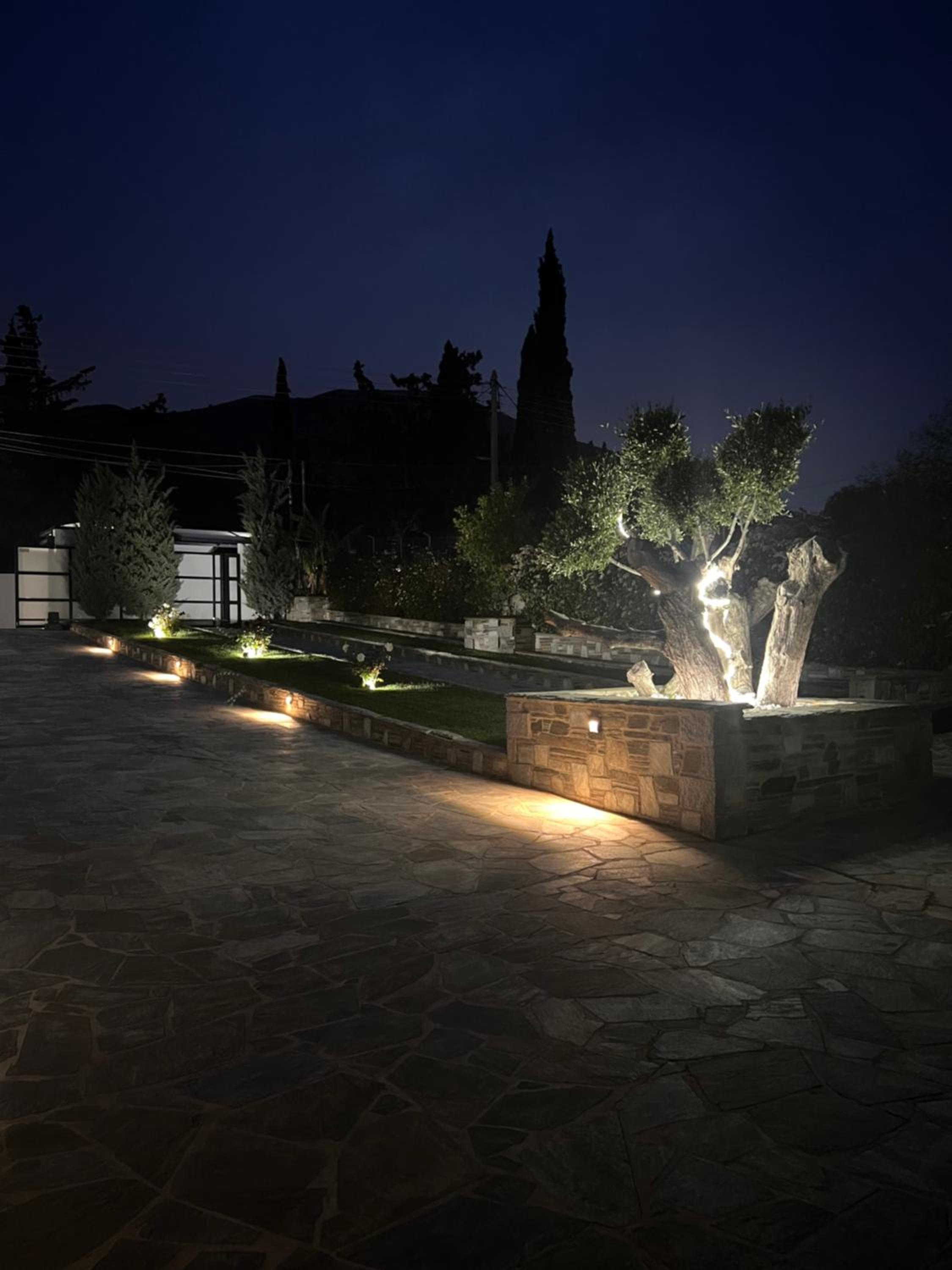 Two Bedroom Villa with Shared Pool & Garden by Olivujoj