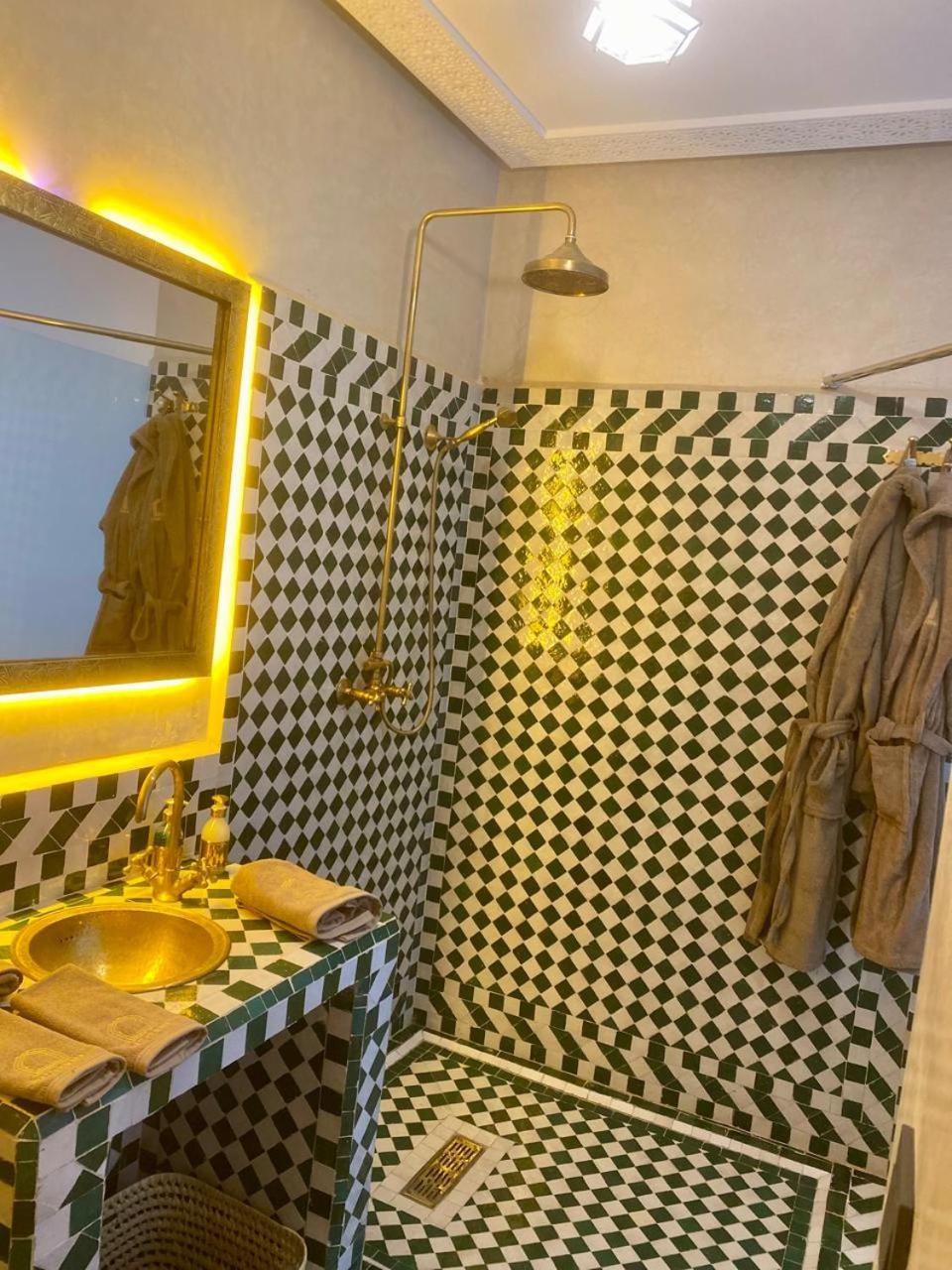 RIAD KS & SPA