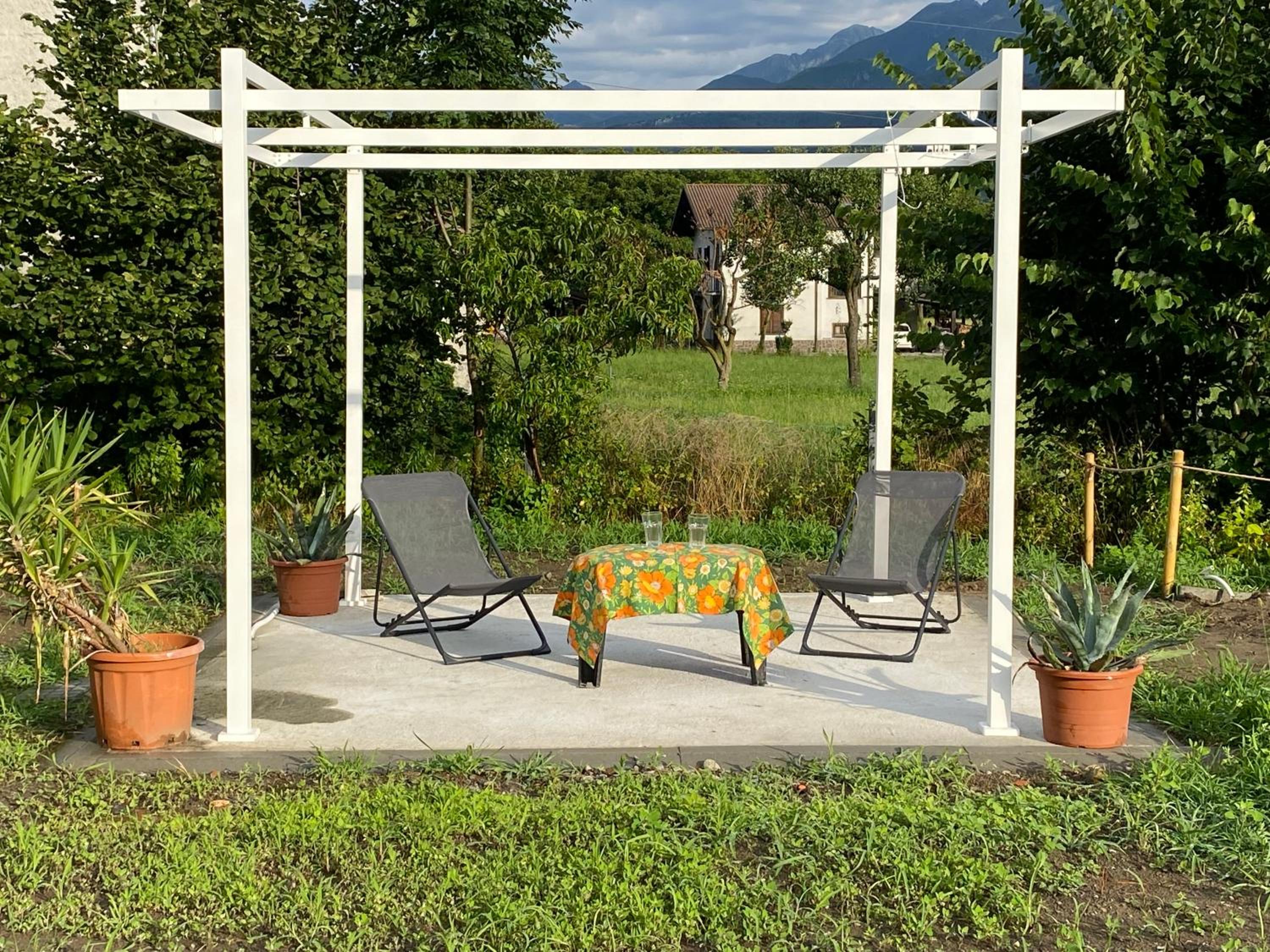 Villa Carlotta Verde with swimming pool view 3