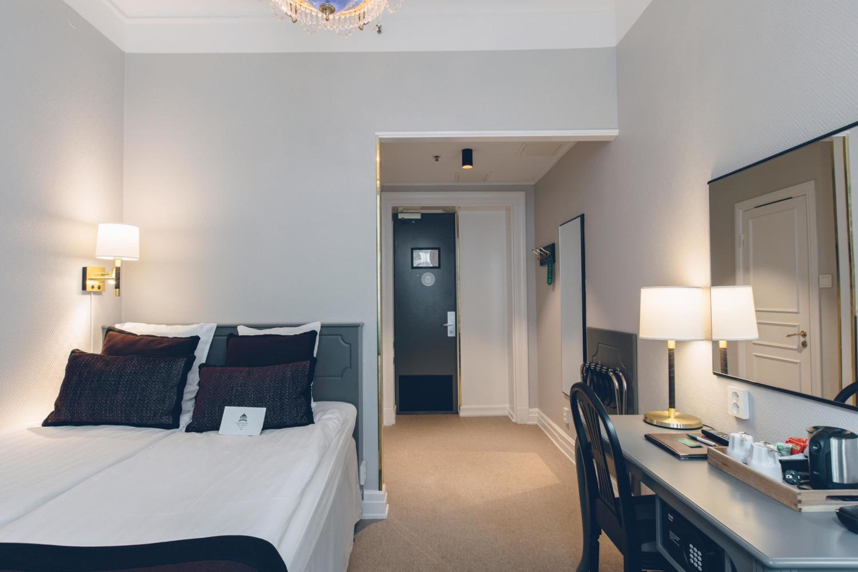 Stockholm Vacations - Crystal Plaza Hotel - Property Image 17