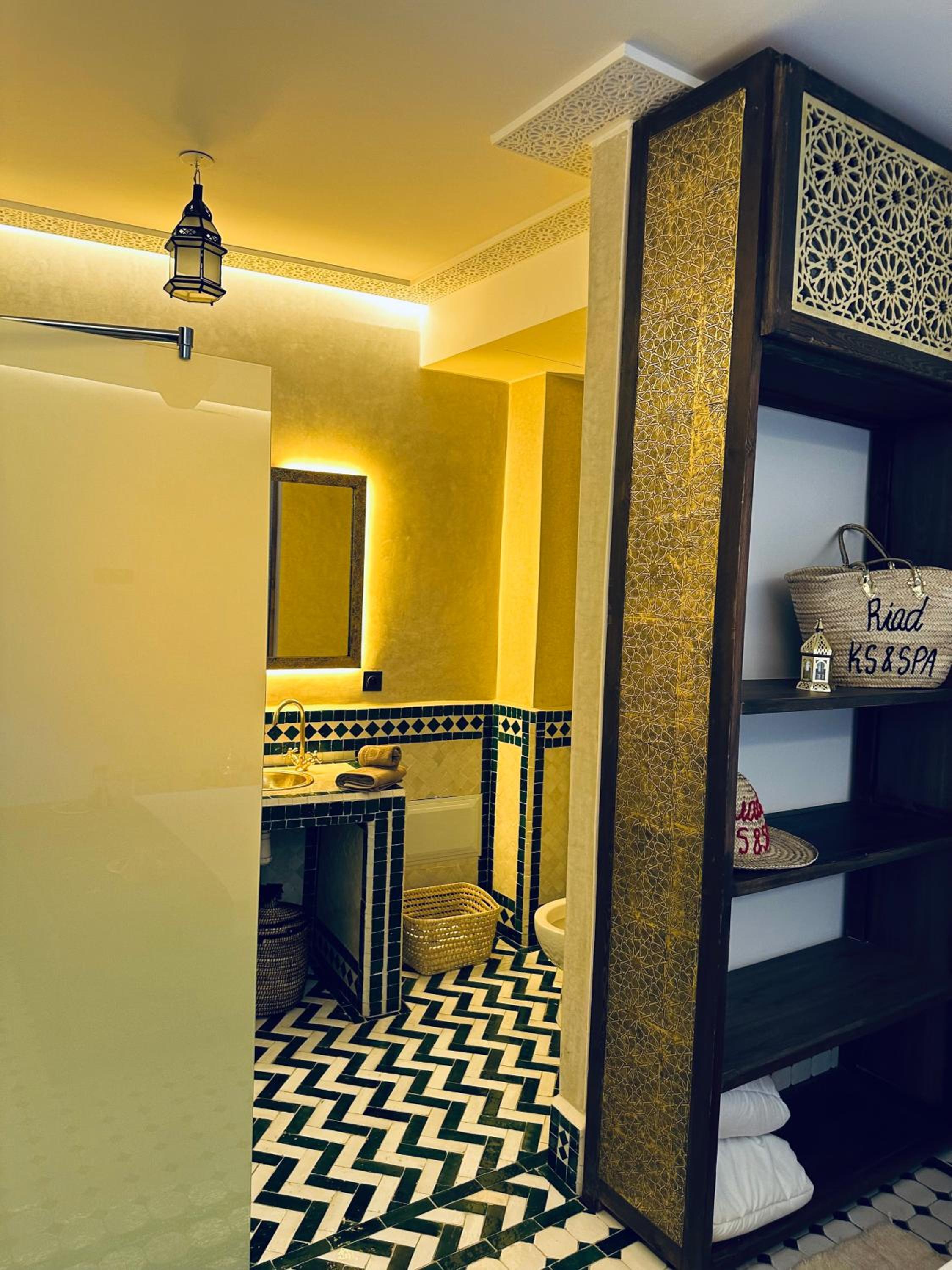 RIAD KS & SPA