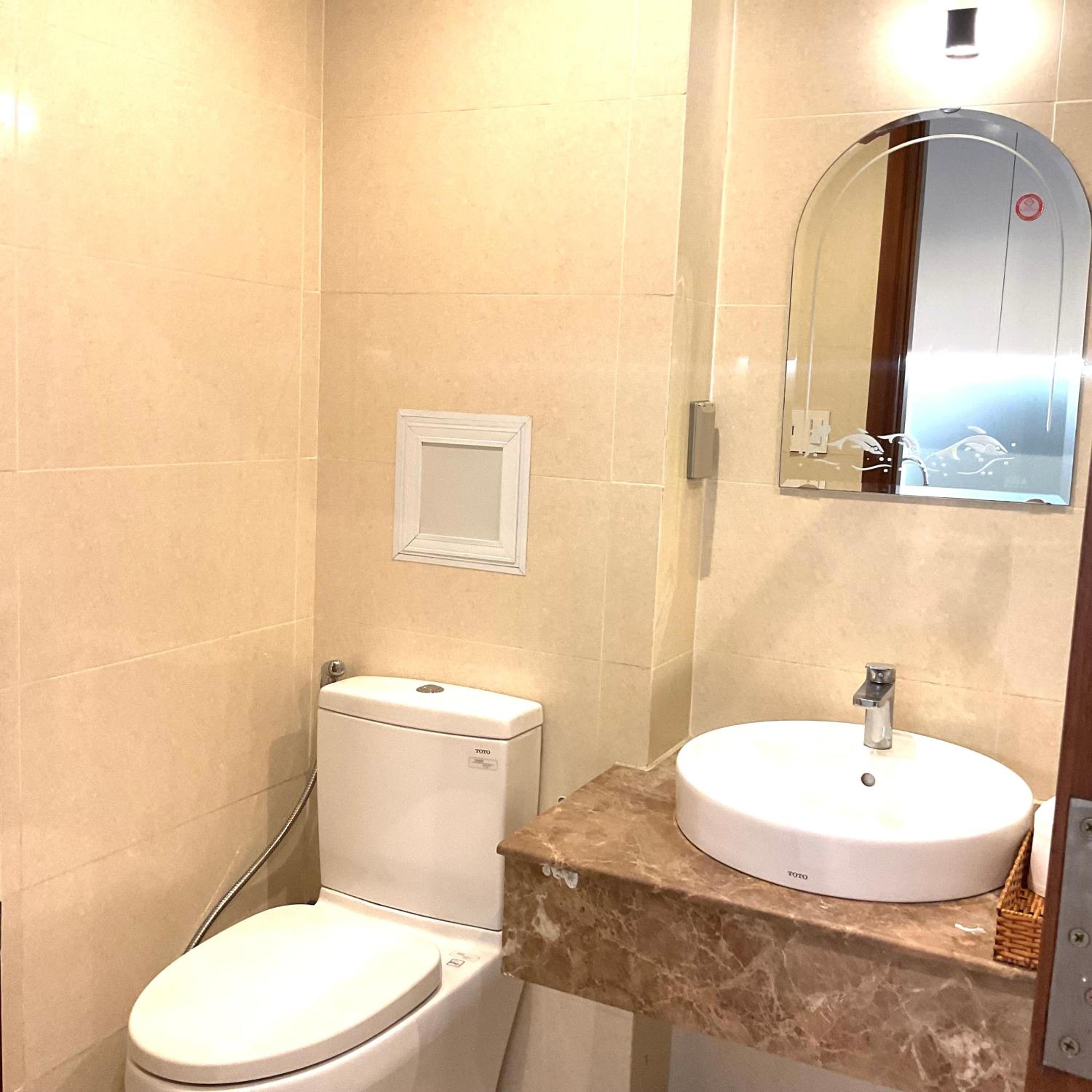 Căn Hộ Tiện Nghi Cách Sân Bay 5 Phút Có Hồ Bơi
