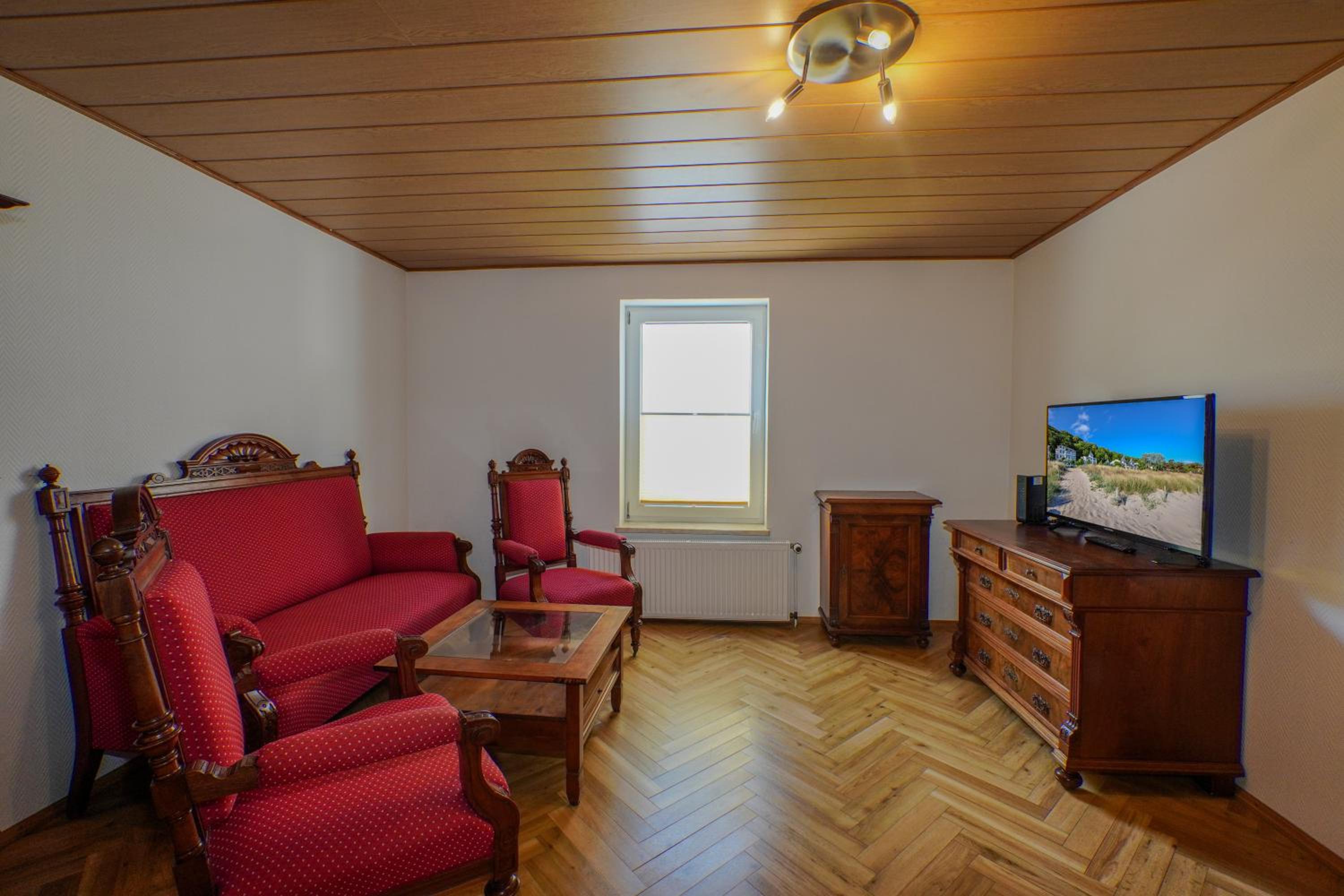 Pension Middel