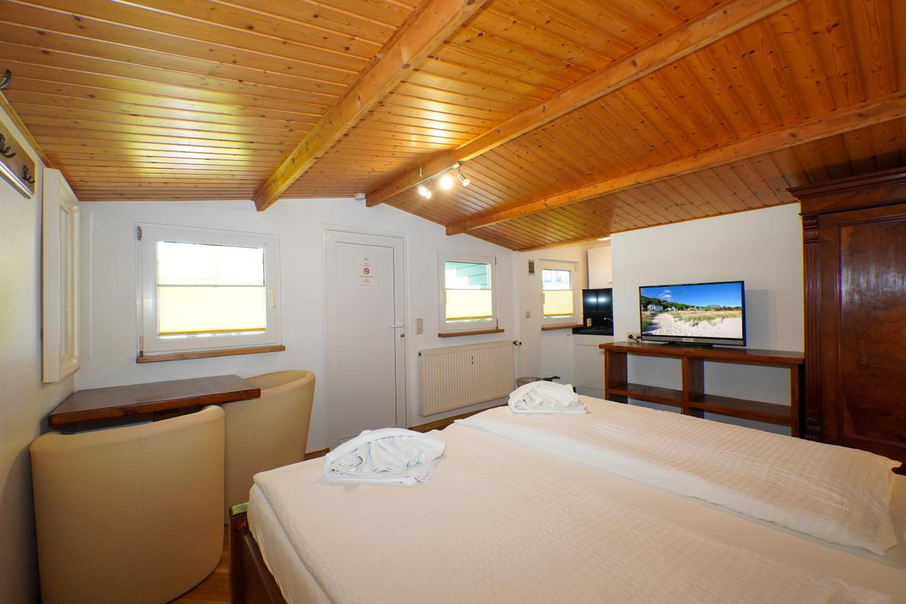 Pension Middel