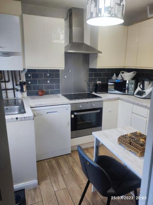 Cosy house close to London Bridge