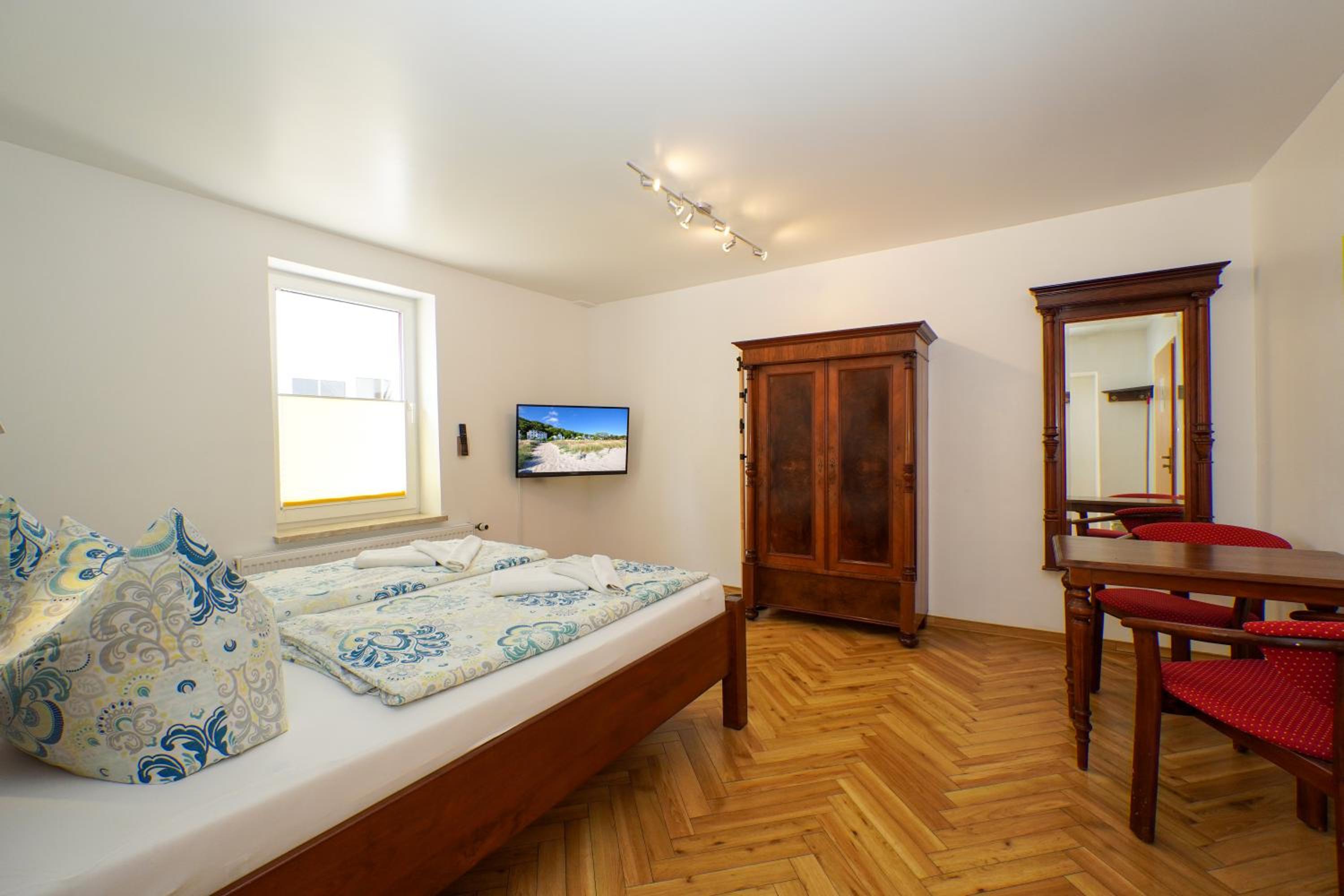 Pension Middel