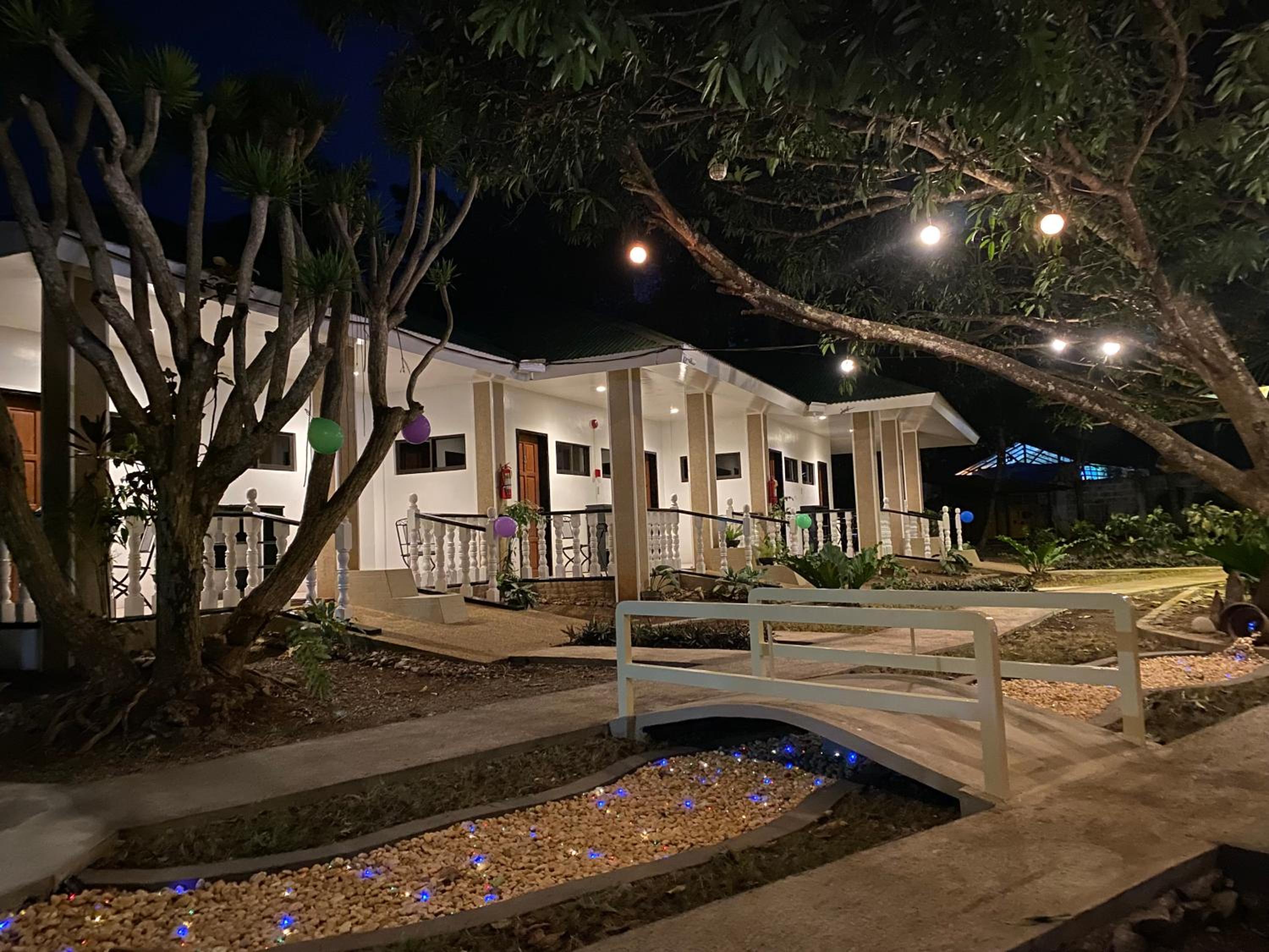 LS Garden Villa