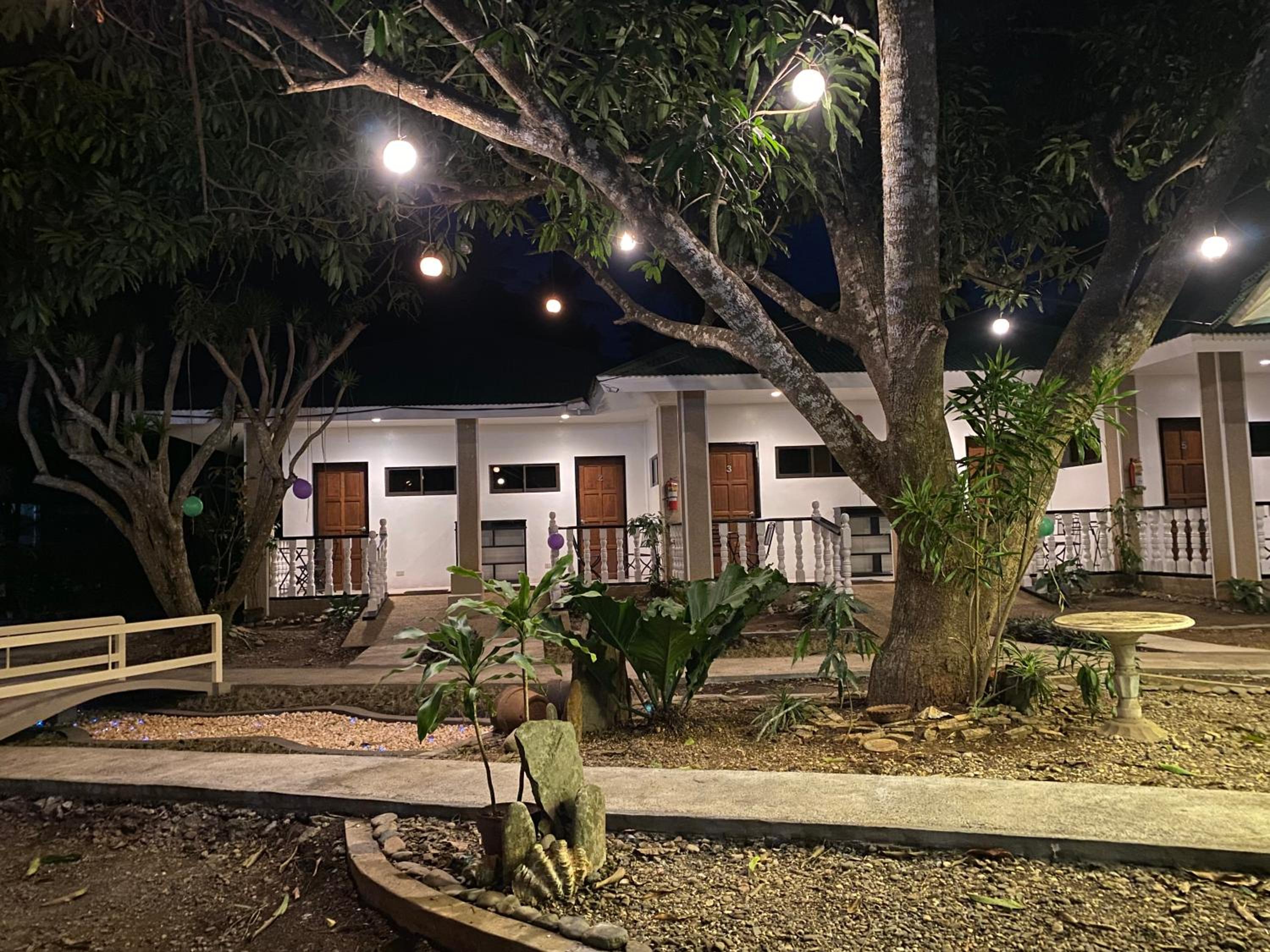 LS Garden Villa